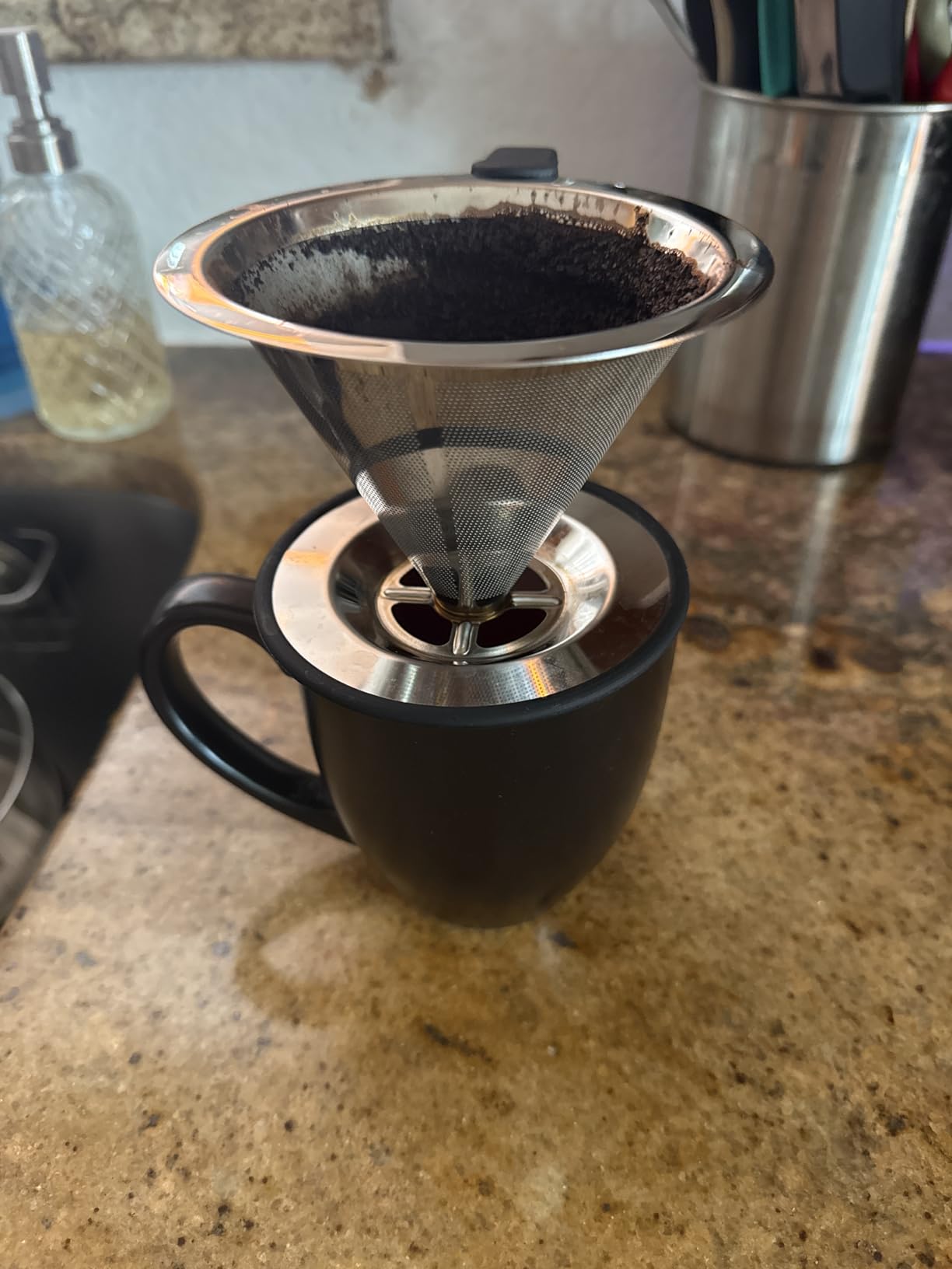 Pour Over Coffee Dripper, Stainless Steel Coffee Filter, Paperless Reusable Coffee Filter, Double Micromesh 600 Mesh Strainer Coffee Maker with Heat-Resistant Silicone Handle & Base customer photo 2