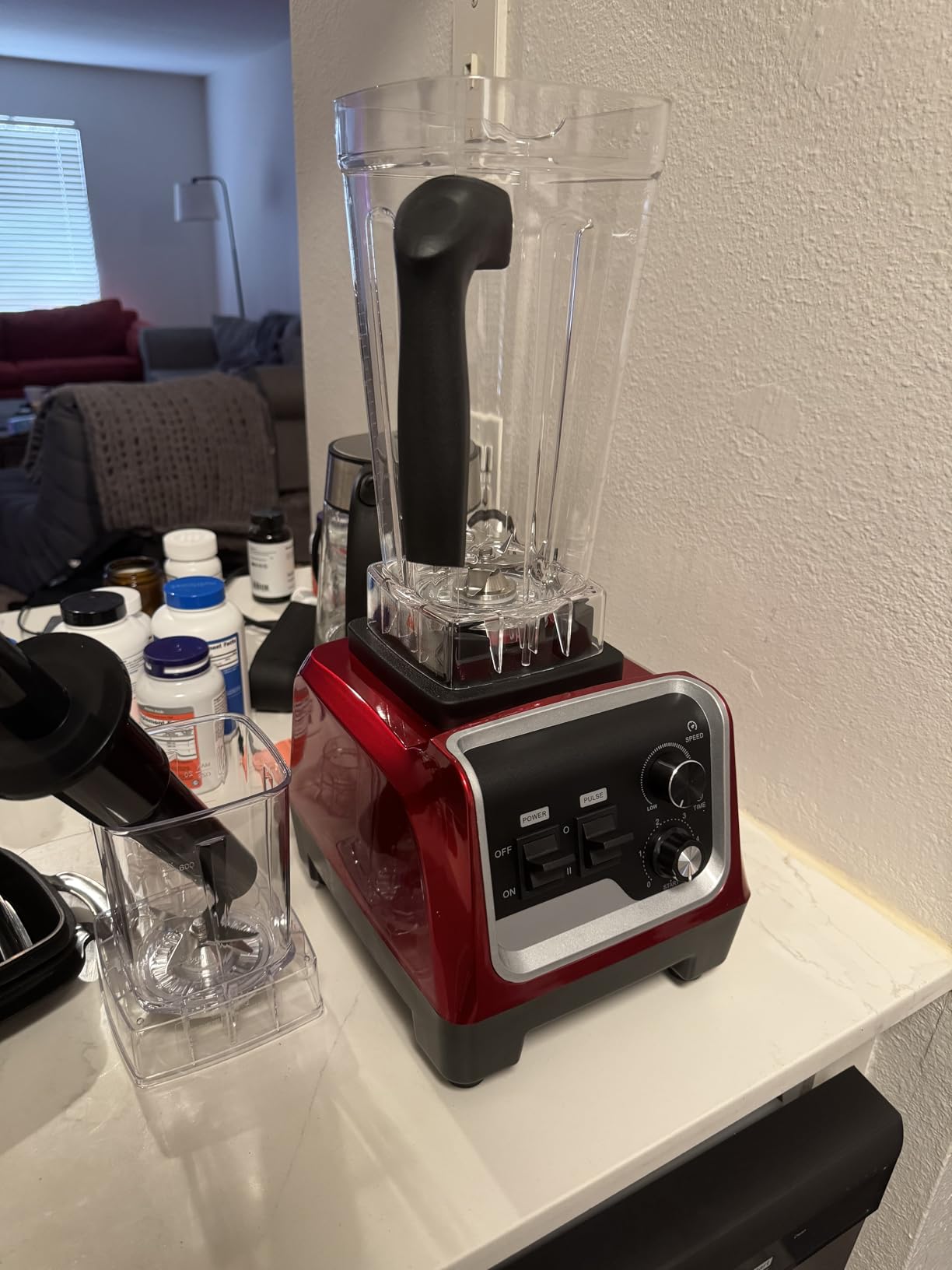 1800W Blender for Smoothies 70 oz Large Capacity Countertop Blenders with 20 oz Grinding Cup - 28000RPM High Speed Kitchen Blender for Ice Crushing, Frozen Drinks, Milkshakes & Puree customer photo 2