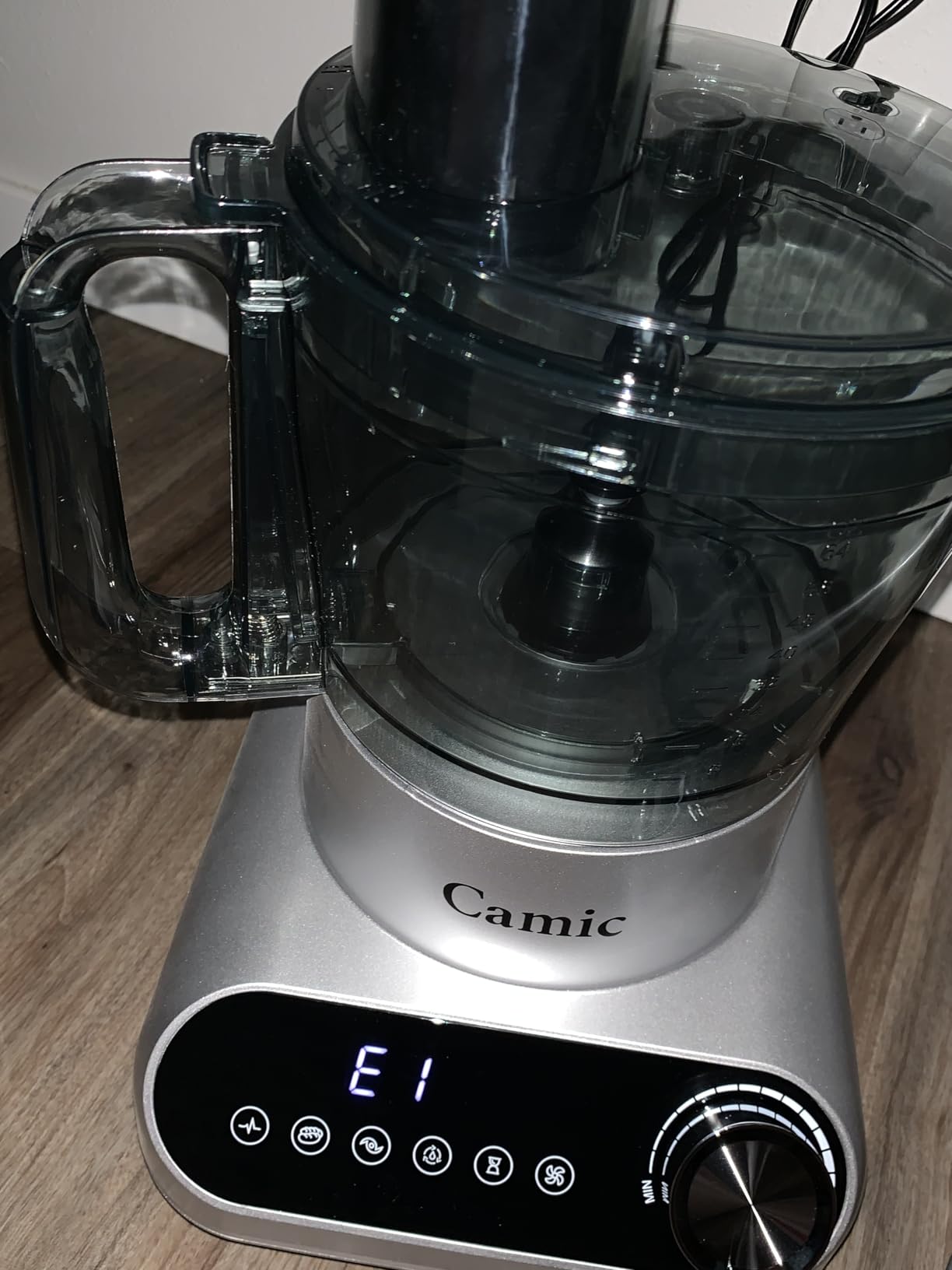 Camic 600W Food Processor, 72OZ Large Capacity Countertop Electric Vegetable Chopper with 6 Preset Programs, BPA Free, Stainless Steel Blades for Ice Crushing, Mixing, Chopping, Slicing customer photo 1