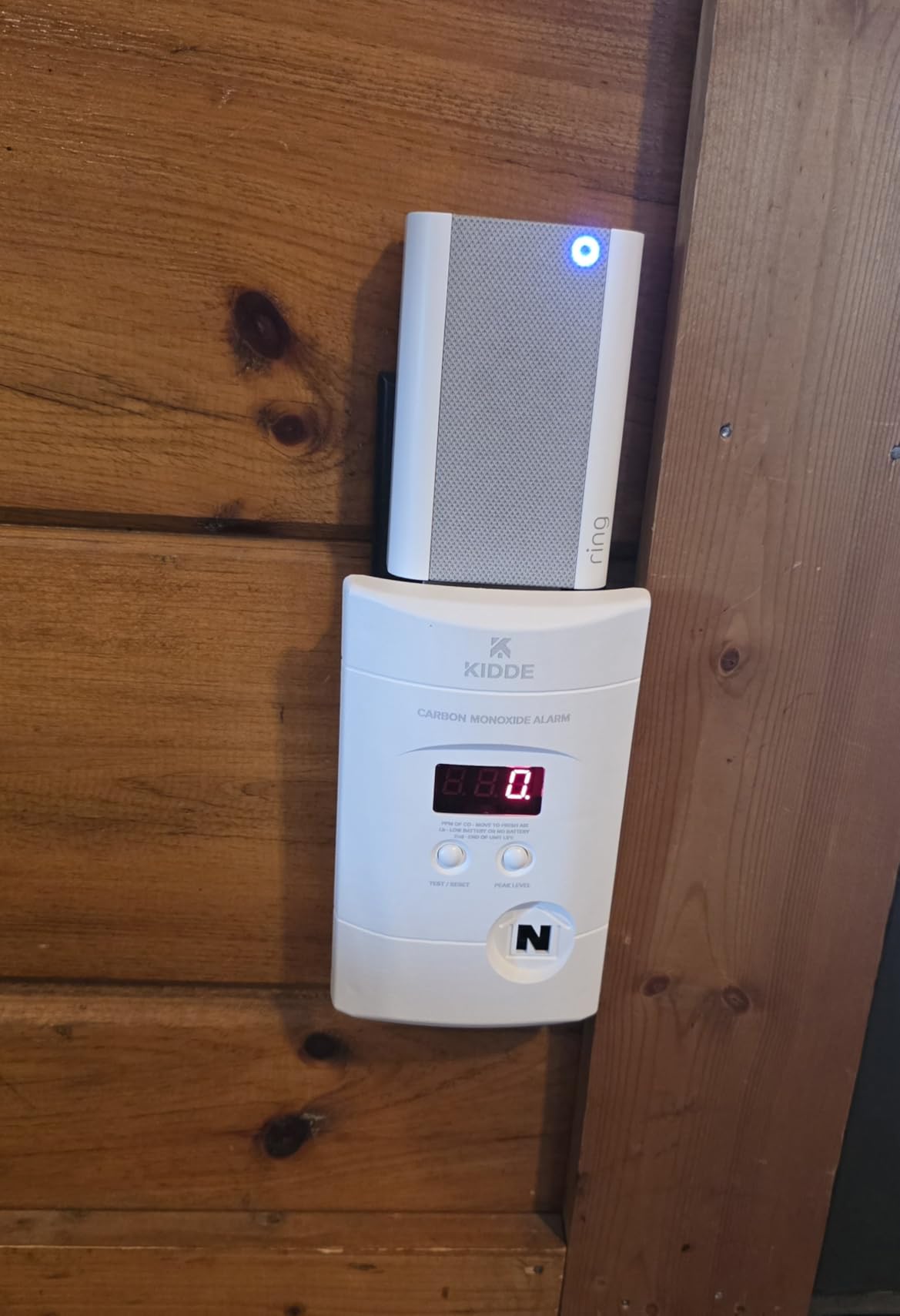 Kidde Carbon Monoxide Detector, Plug-In with 9V Battery Backup, Digital Display, 85 dB Alarm, LED Status Light Indicators, 3rd Edition customer photo 1