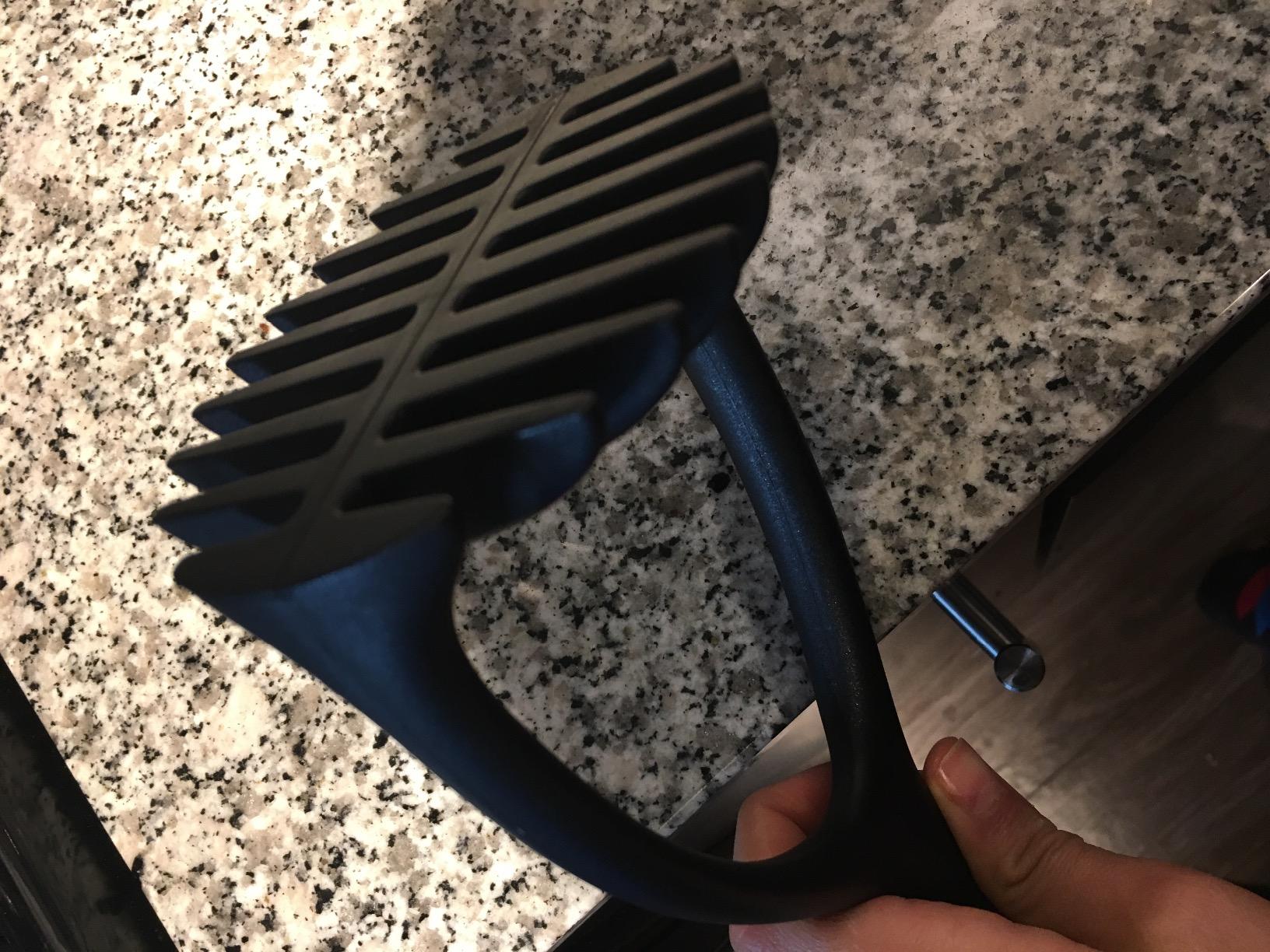 OXO Good Grips Nylon Potato Masher for Non-Stick Cookware, Black, 1 EA customer photo 2
