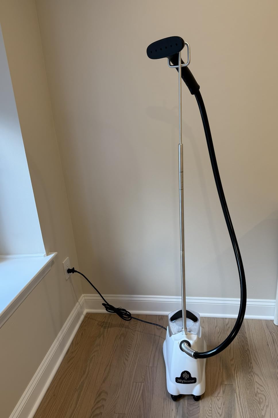 Jiffy Steamer J-2000 Jiffy Garment Steamer with Plastic Steam Head, 120 Volt, Beige customer photo 2