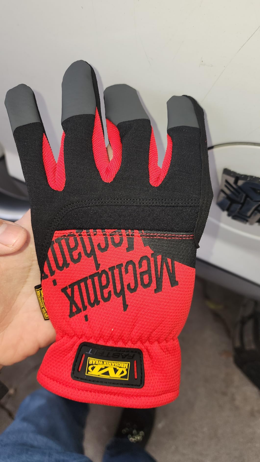 Mechanix Wear FastFit Work Gloves - Anti-Slip & Abrasion Resistant Heavy Duty Gloves - Touchscreen Compatible - Vibration Damping - Large - Red customer photo 2
