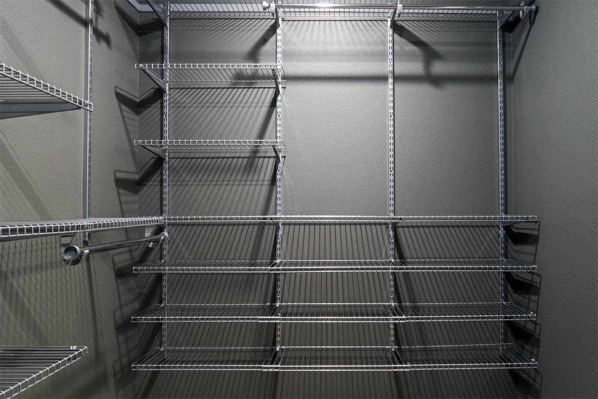 Rubbermaid Configurations Deluxe Custom Closet Kit 4-8 Ft. Adjustable Metal Wire Shelving Titanium Finish Expandable Organization System Hardware Included for Home Closet/Pantry/Laundry/Mudroom customer photo 2