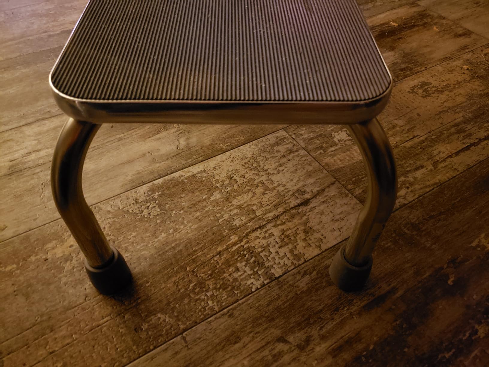 DMI Step Stool with Handle and Non Skid Rubber Platform, Lightweight and Sturdy Stool for Seniors, Adults and Children, Holds up to 300 Pounds with 9.5 Inch Step Up, 17.3