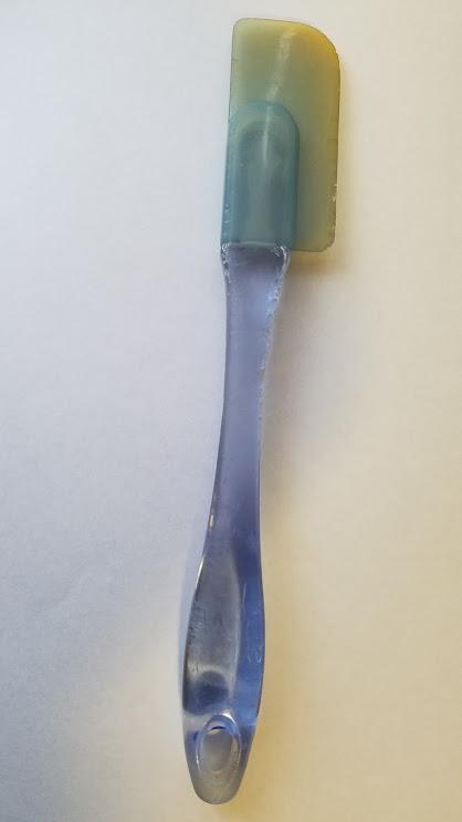 Wilton Easy Flex Silicone Spatula Set - Your Versatile Tools for Mixing, Folding, Scraping, Cooking, Frosting and Serving, Blue, 3-Piece customer photo 2