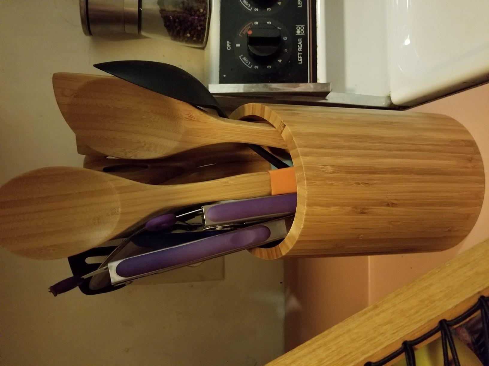 Lipper International 8827 Bamboo Wood Kitchen Tool Holder, 5-1/2