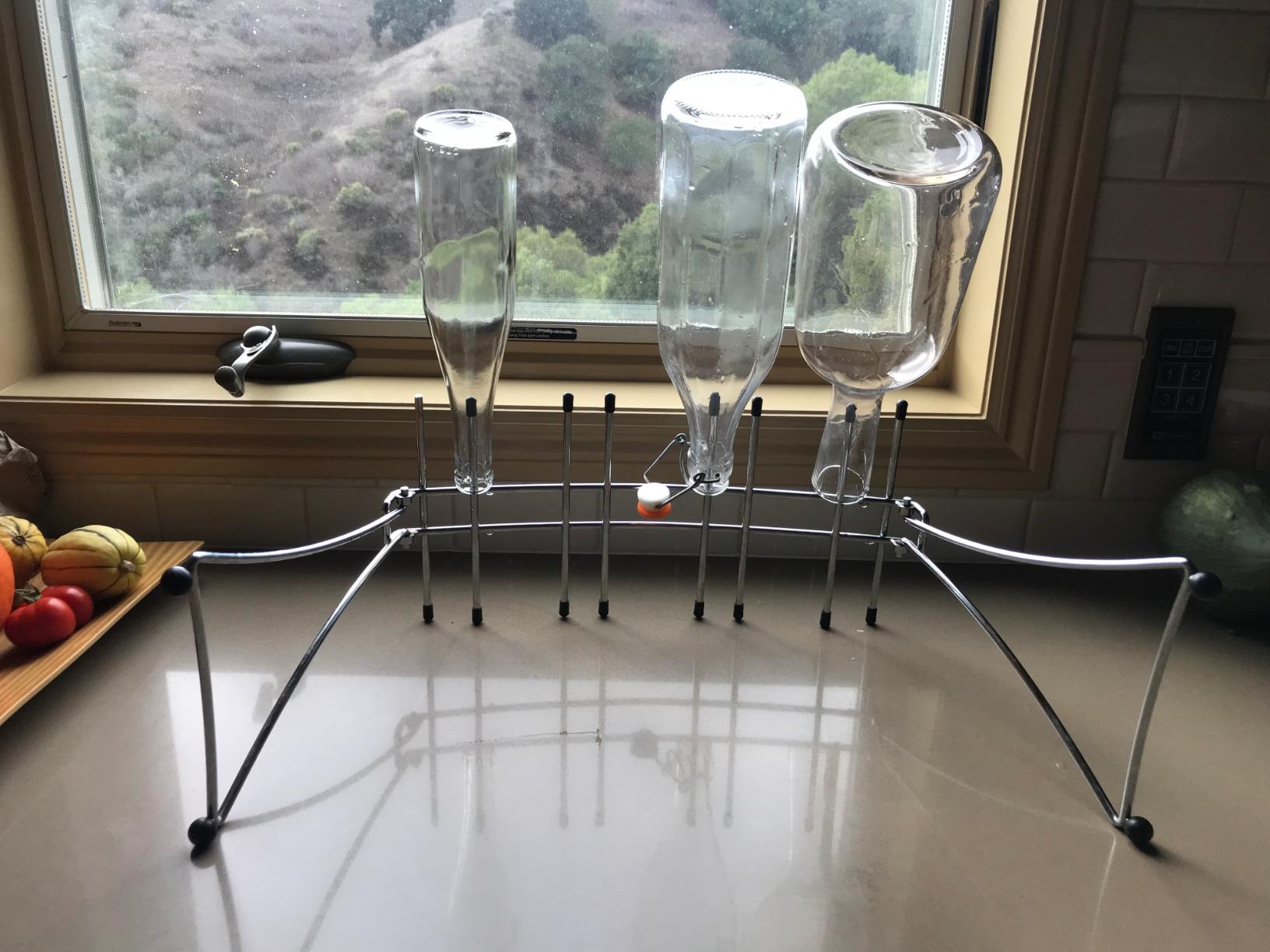 Oenophilia Fusion Stemware Wine Decanter Drying and Storage Rack - 16 Wine Glass Rack and Holder, Foldable customer photo 1