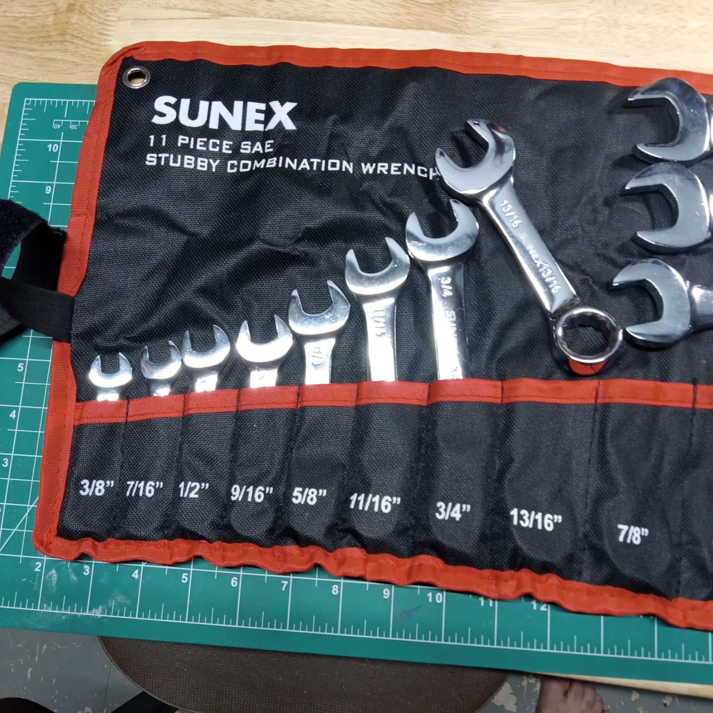 Sunex Tools 9930 SAE Stubby Combination Wrench Set, 3/8-Inch - 15/16-Inch, 11-Piece customer photo 1