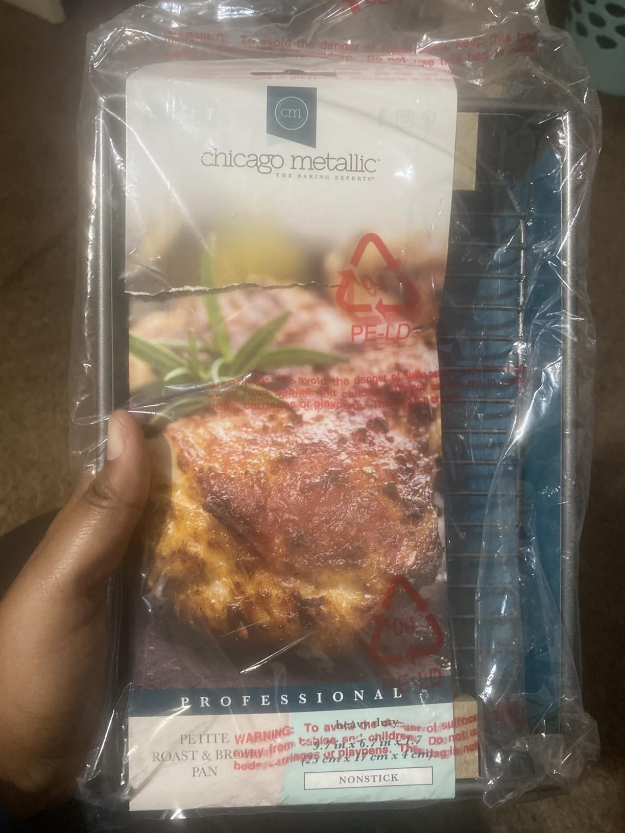 Chicago Metallic Petite Roast Pan Set with Rack, 10x7 inch Nonstick Toaster Oven Baking Pan, Perfect for Single Serving Meals and Small Batch Cooking customer photo 2