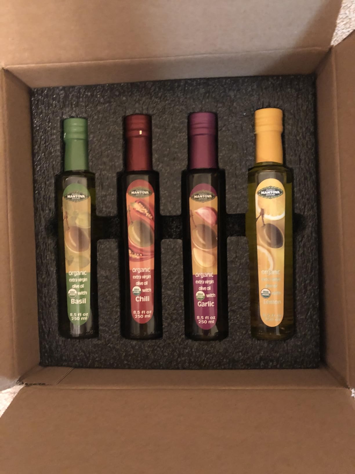 Mantova Organic Flavored Extra Virgin Olive Oil Variety Pack - Garlic, Basil, Chili, and Lemon (8.5 oz Bottles, Pack of 4) - Perfect for Cooking, Dressing, and a Great Gift Item customer photo 1