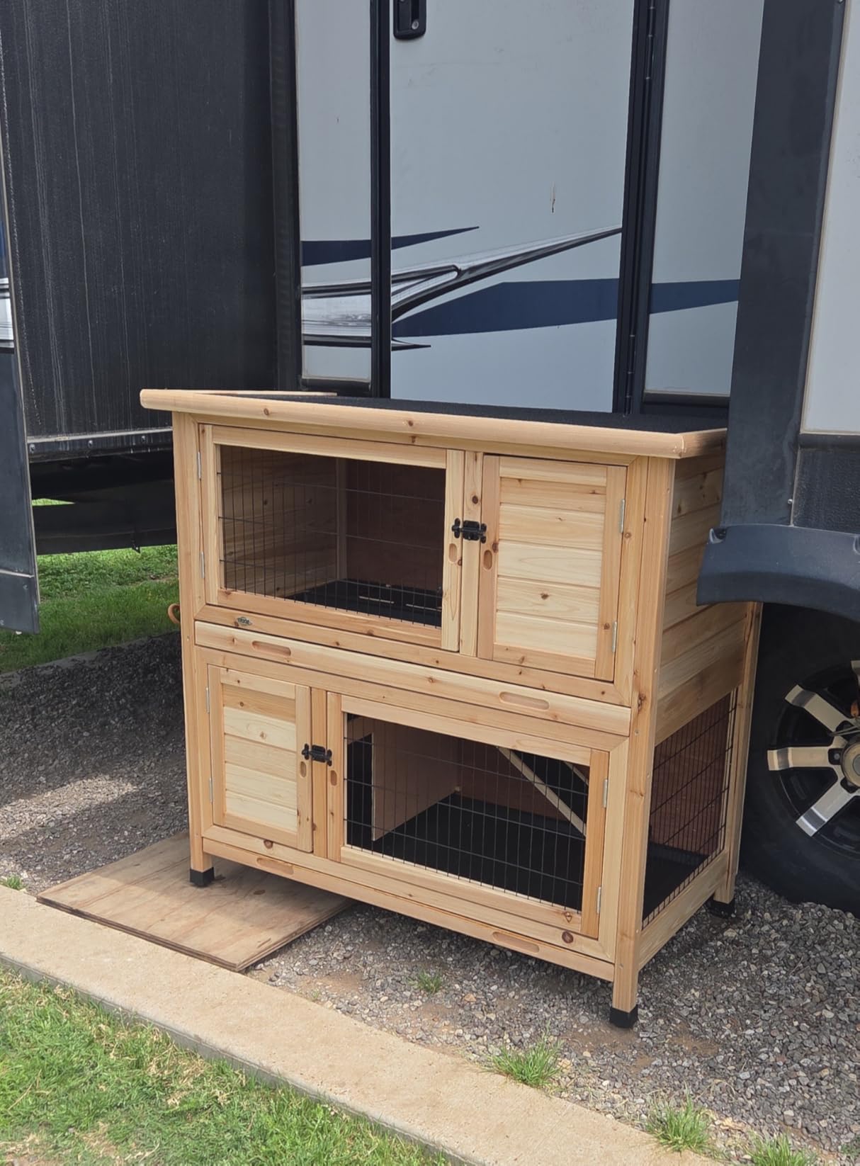 Trixie 2-Story Rabbit Hutch with Retreat Area, Non-Slip Ramp, Hinged Roof with Locking Arm, 4 Doors, 2 Metal Slide Latches, and Pull-Out Trays for Easy Cleaning customer photo 2