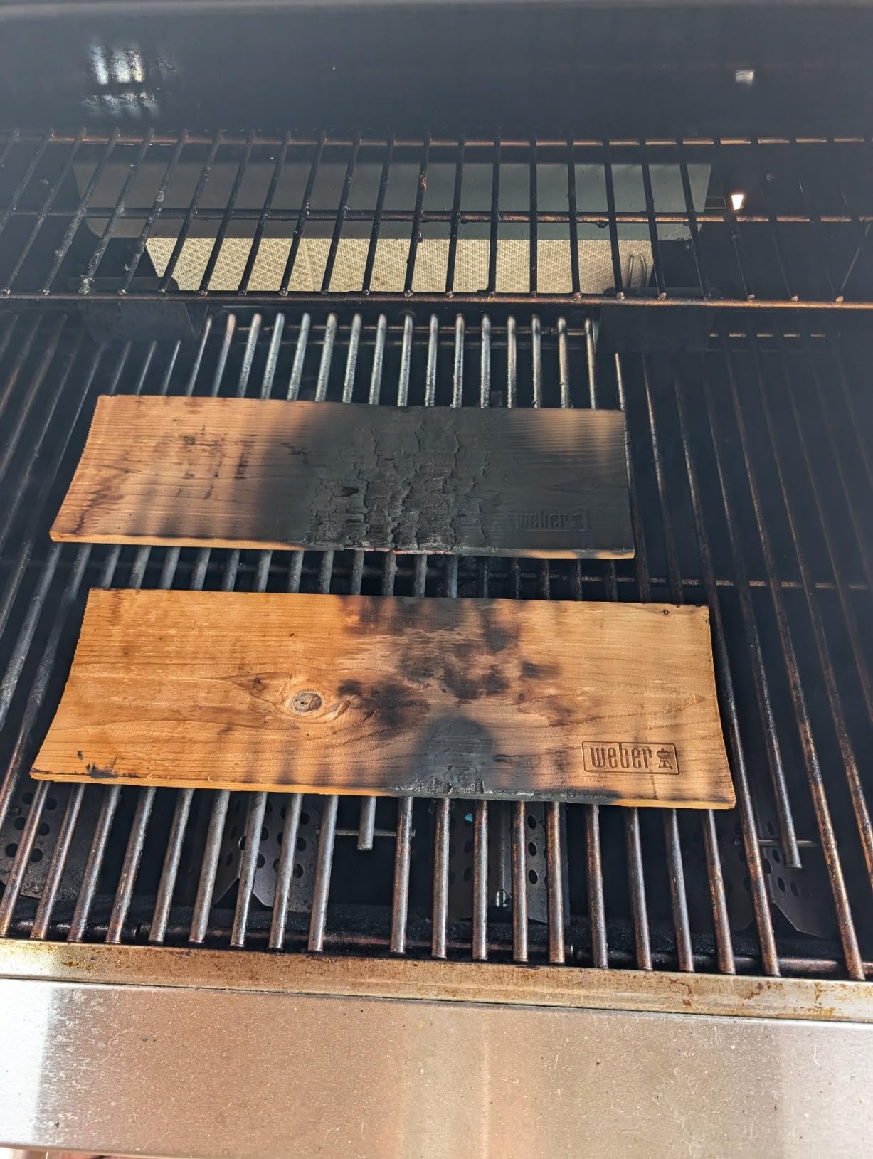Weber Firespice Cedar Planks - Natural Cedar Wood Grilling Planks for Smoky Flavor Enhancement, Perfect for Salmon and Seafood (2 Pack) customer photo 2