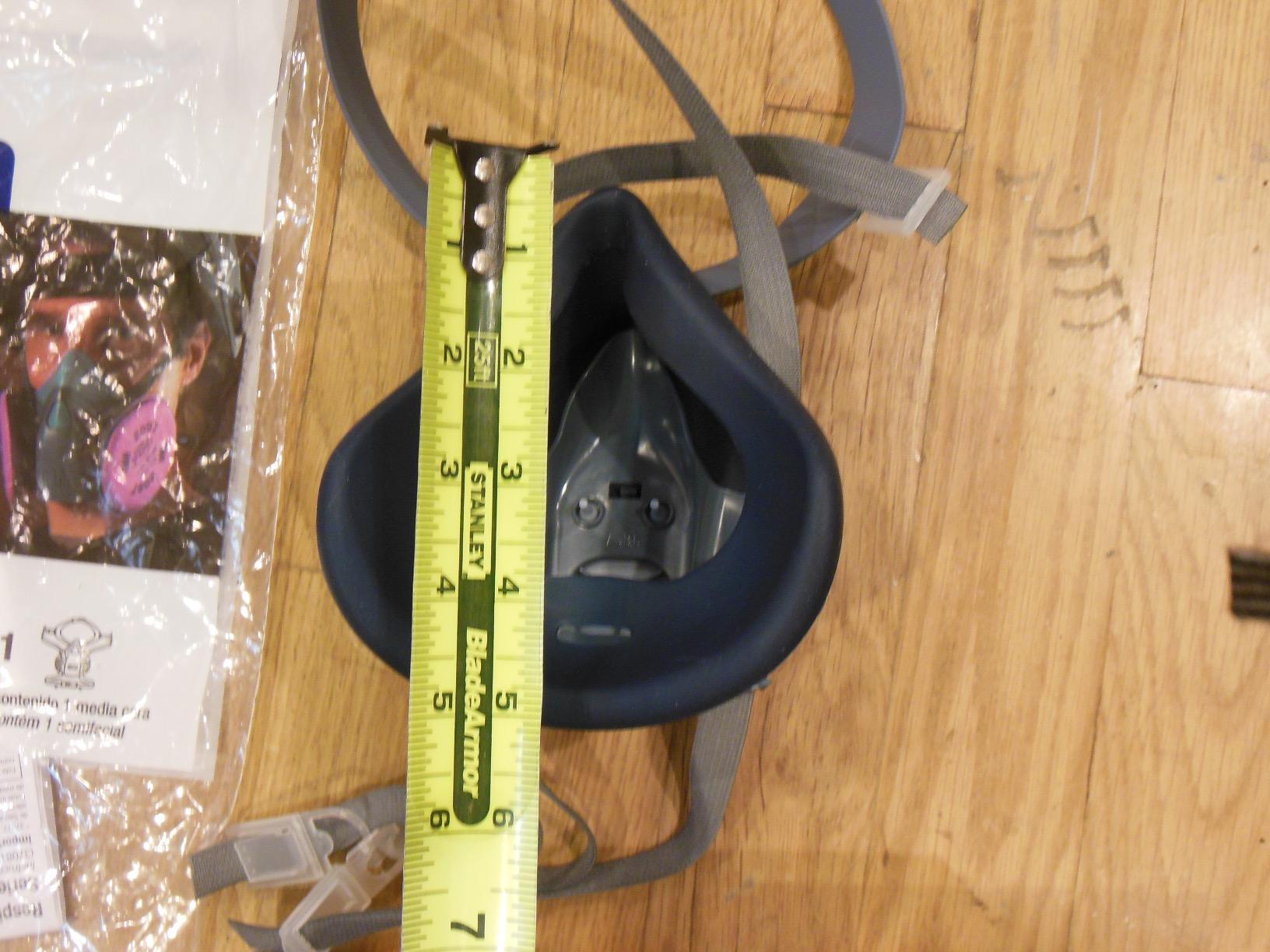 3M Reusable Respirator Half Facepiece 7502, NIOSH, 3M Cool Flow Valve, Dual Airline Supplied Air Compatible, Bayonet Connections, For Chemical Handling, Painting, Medium customer photo 2