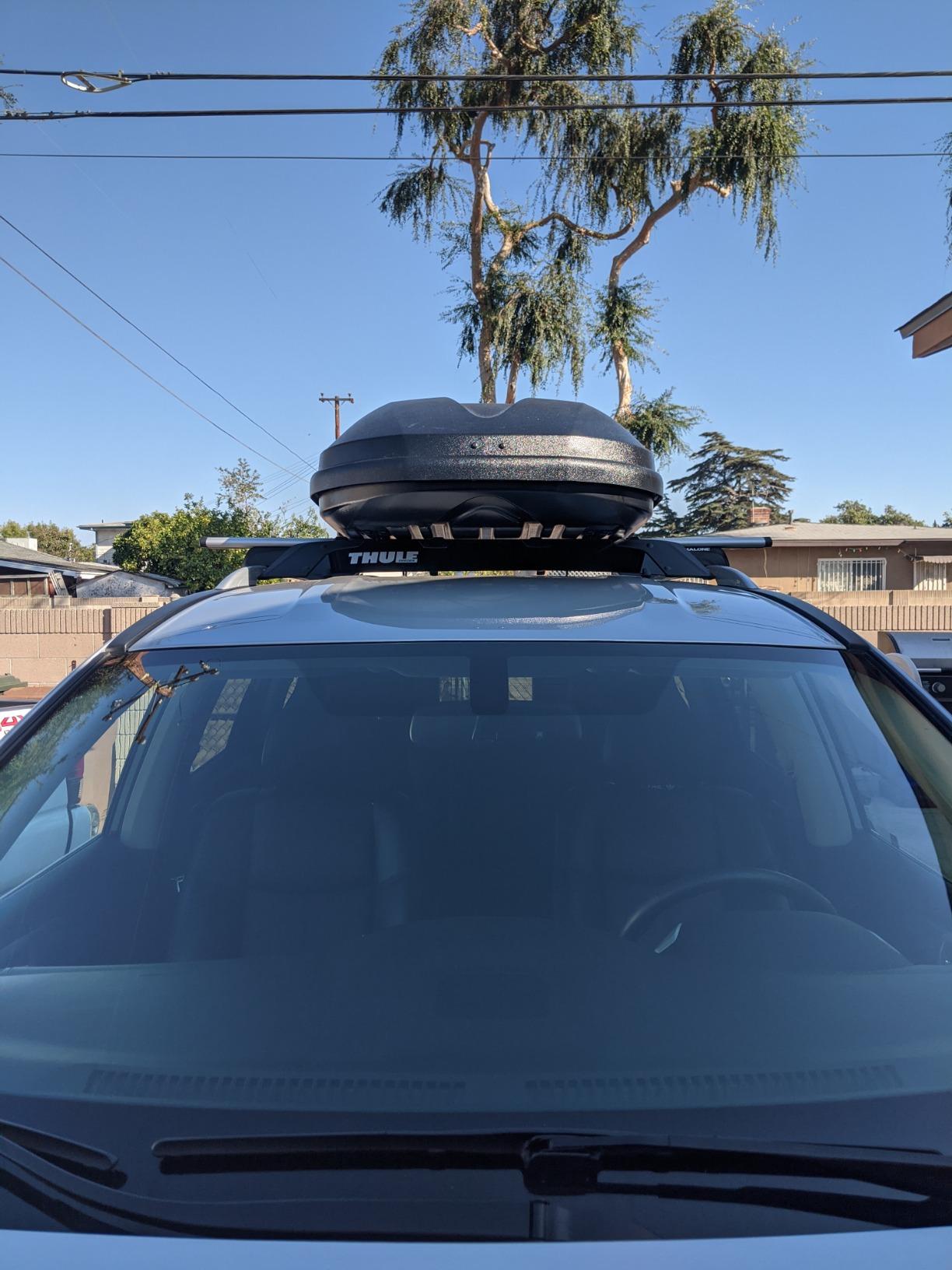 Thule 614 Pulse Cargo Box, Medium, Black customer photo 1