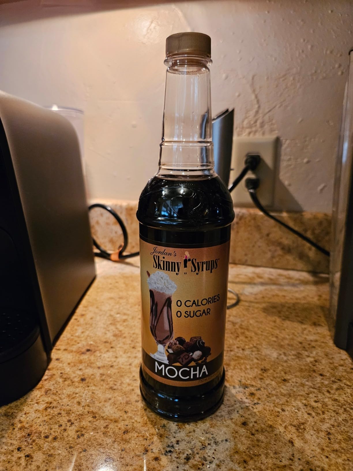 Jordan's Skinny Mixes Sugar Free Coffee Syrup, Mocha Coffee Flavoring Syrup, Zero Calorie Drink Mix, Lattes, Baking, Protein Shake or Cocktail, Dairy & Gluten Free, Kosher, 25.4 Fl Oz customer photo 2