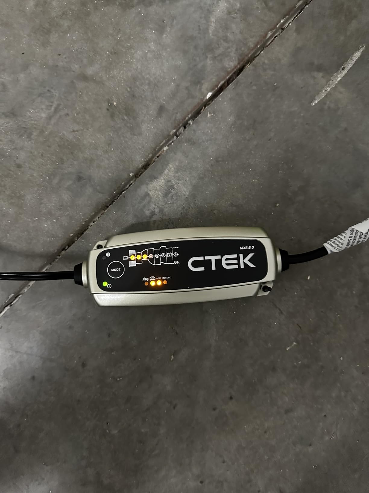 CTEK - 40-206 MXS 5.0 Fully Automatic 4.3 amp Battery Charger and Maintainer 12V customer photo 2