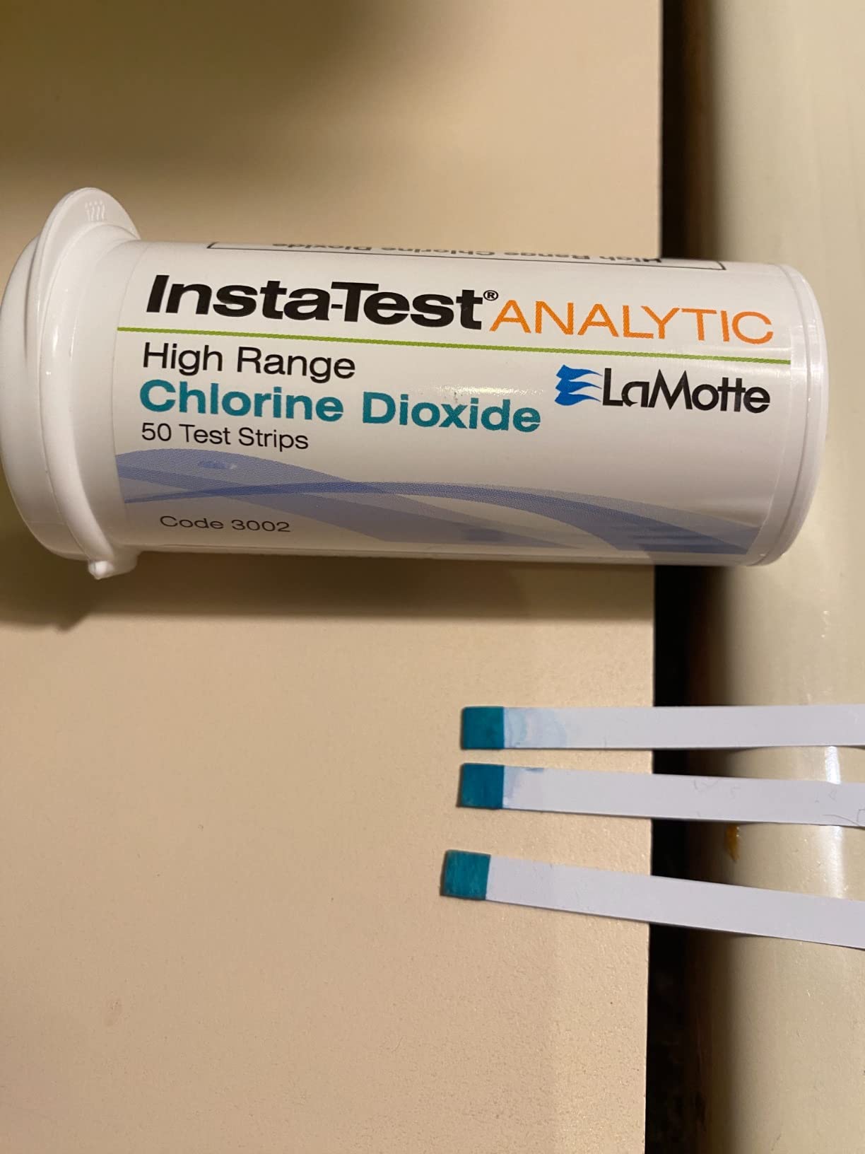 LaMotte Insta-Test 3002 Chlorine Dioxide Single Factor Test Strip (0-500ppm) customer photo 2