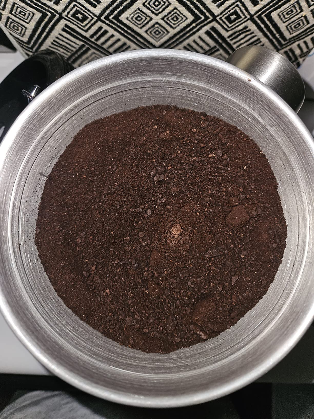 San Francisco Bay Coffee - Flavored Medium Roast Whole Bean Coffee - Hazelnut Crème (2 lb bag) customer photo 2