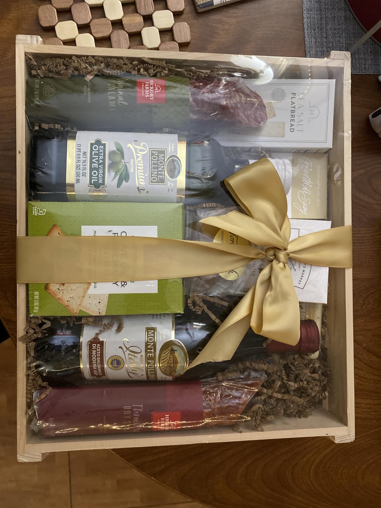 California Delicious Ultimate Meat and Cheese Gift Crate customer photo 1