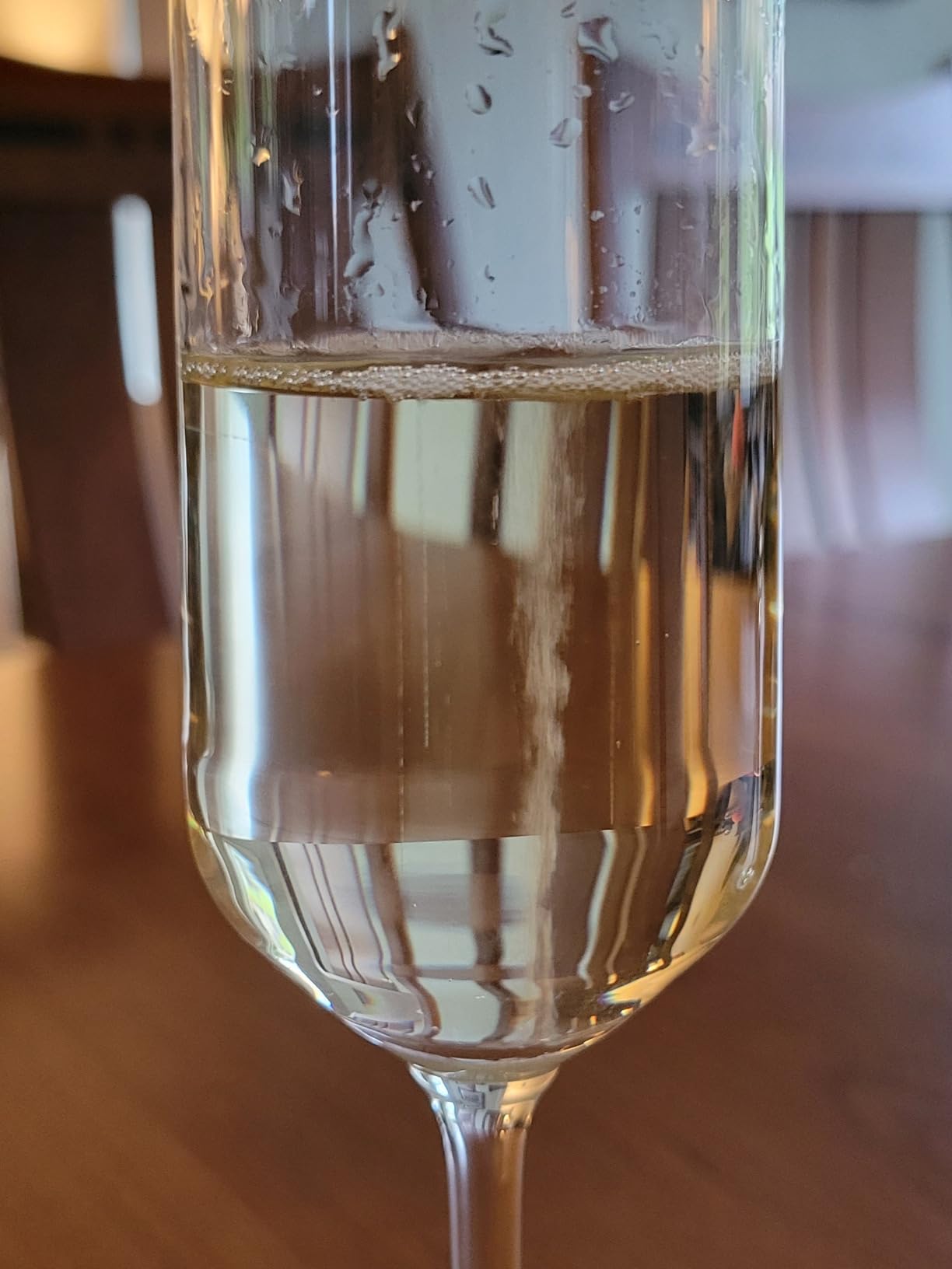 Lenox Champagne Flutes, Tuscany Classics 8 Oz Champagne Glasses Set of 6, 1.5 x 10-inch, Clear European Glass, Stemware, Dishwasher Safe, Wedding Decor, New Years, 8 Oz Flute Glasses (6-Piece) customer photo 1