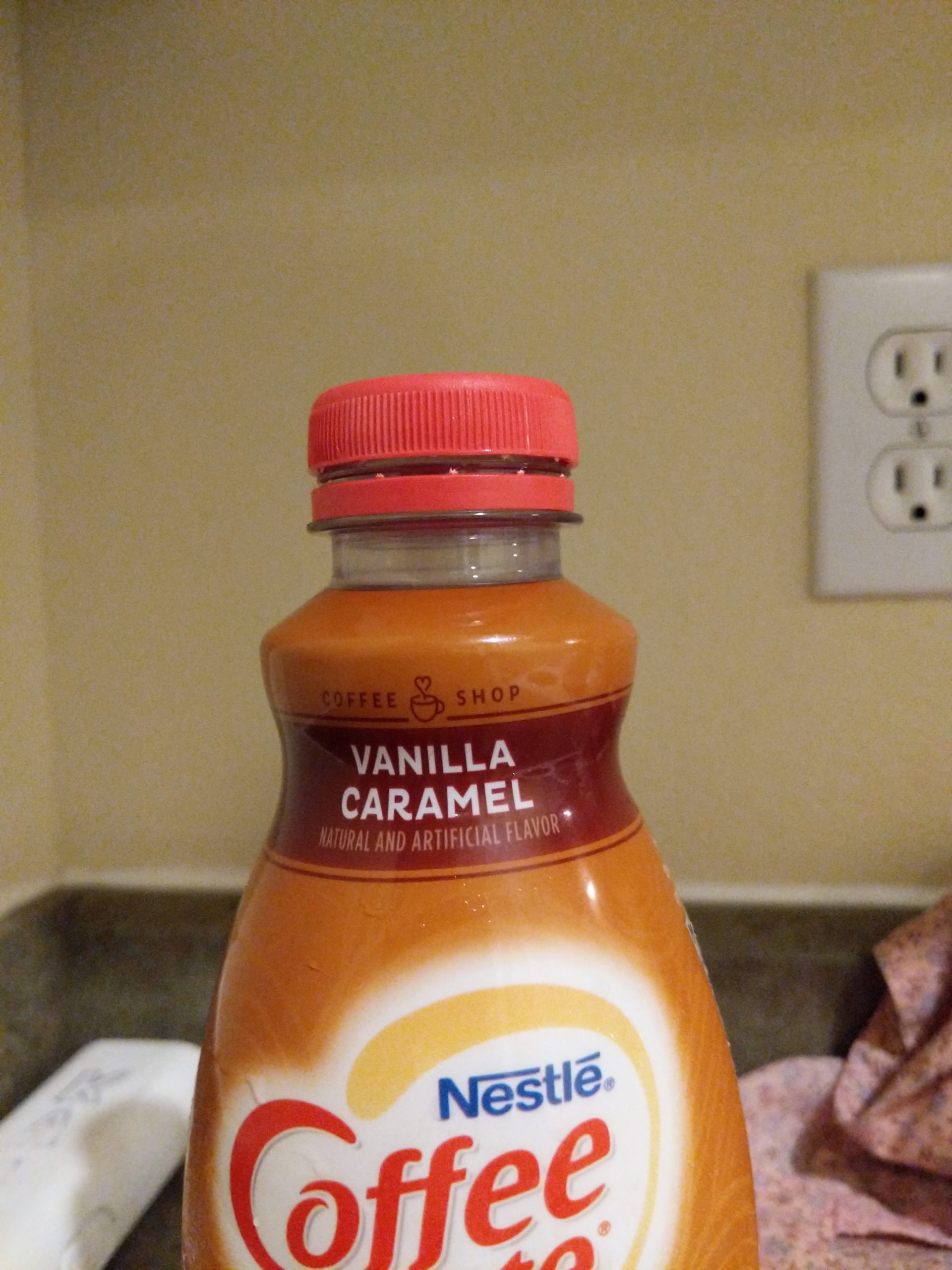 Coffee mate French Vanilla Flavored Coffee Creamer, Non-Dairy, Gluten-Free, Liquid Creamer for Coffee, Cholesterol Free, 126 Servings customer photo 2