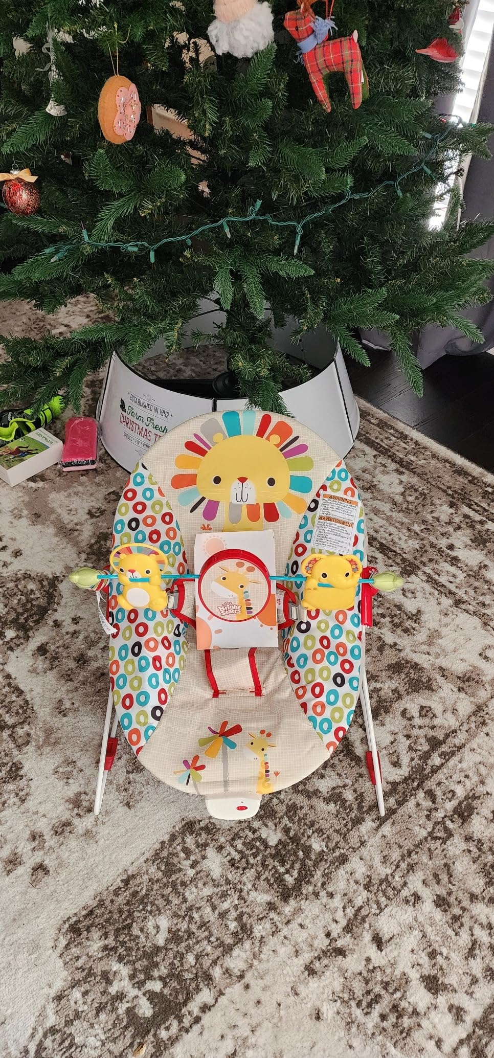 Bright Starts Portable Baby Bouncer Soothing Vibrations Infant Seat with Removable-Toy-Bar, 0-6 Months 6-20 lbs (Playful Pinwheels) customer photo 2
