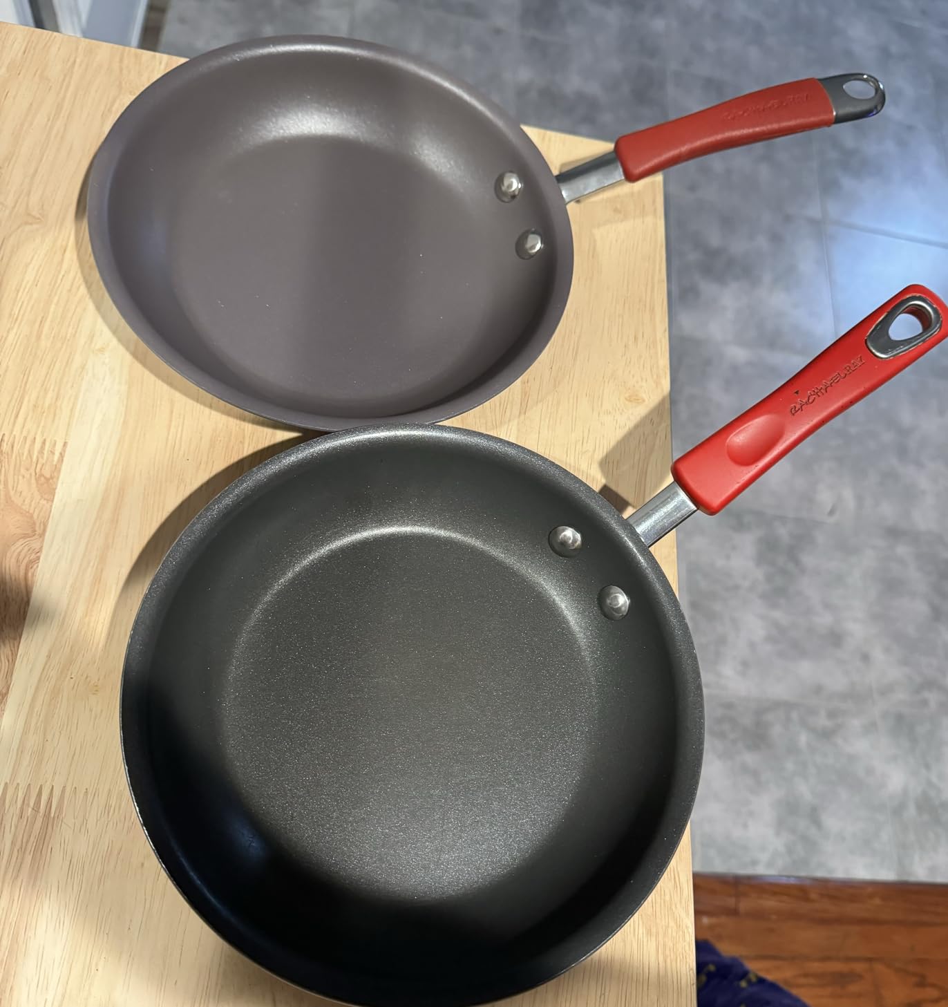 Rachael Ray Cucina Hard Anodized Nonstick Cookware Pots and Pans Set, 12 Piece customer photo 2
