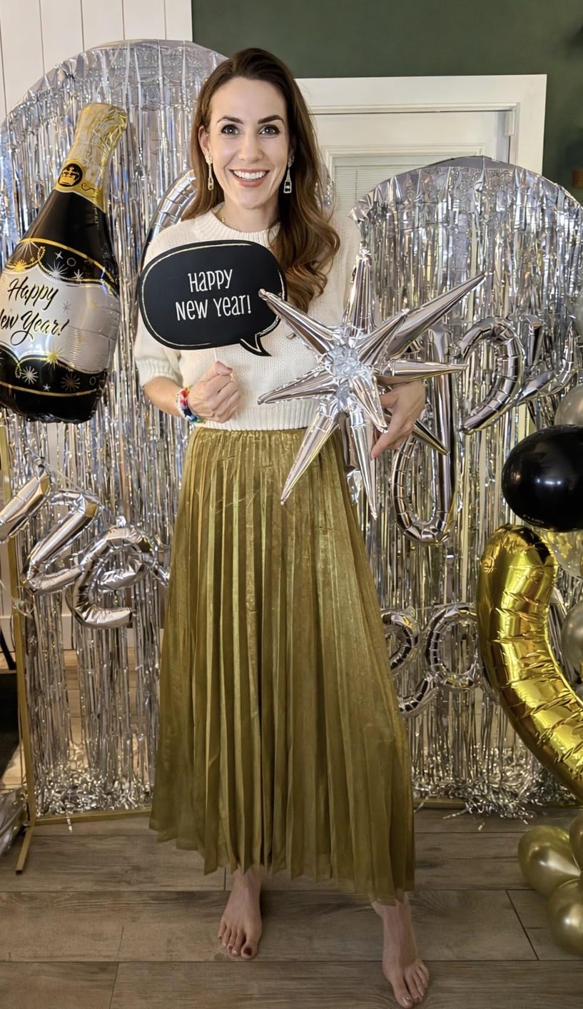 Big Dot of Happiness 2026 Gold New Years Eve Photo Booth Props, 2026 Party Props Kit, New Year's Eve Party Supplies, 20 Count customer photo 1