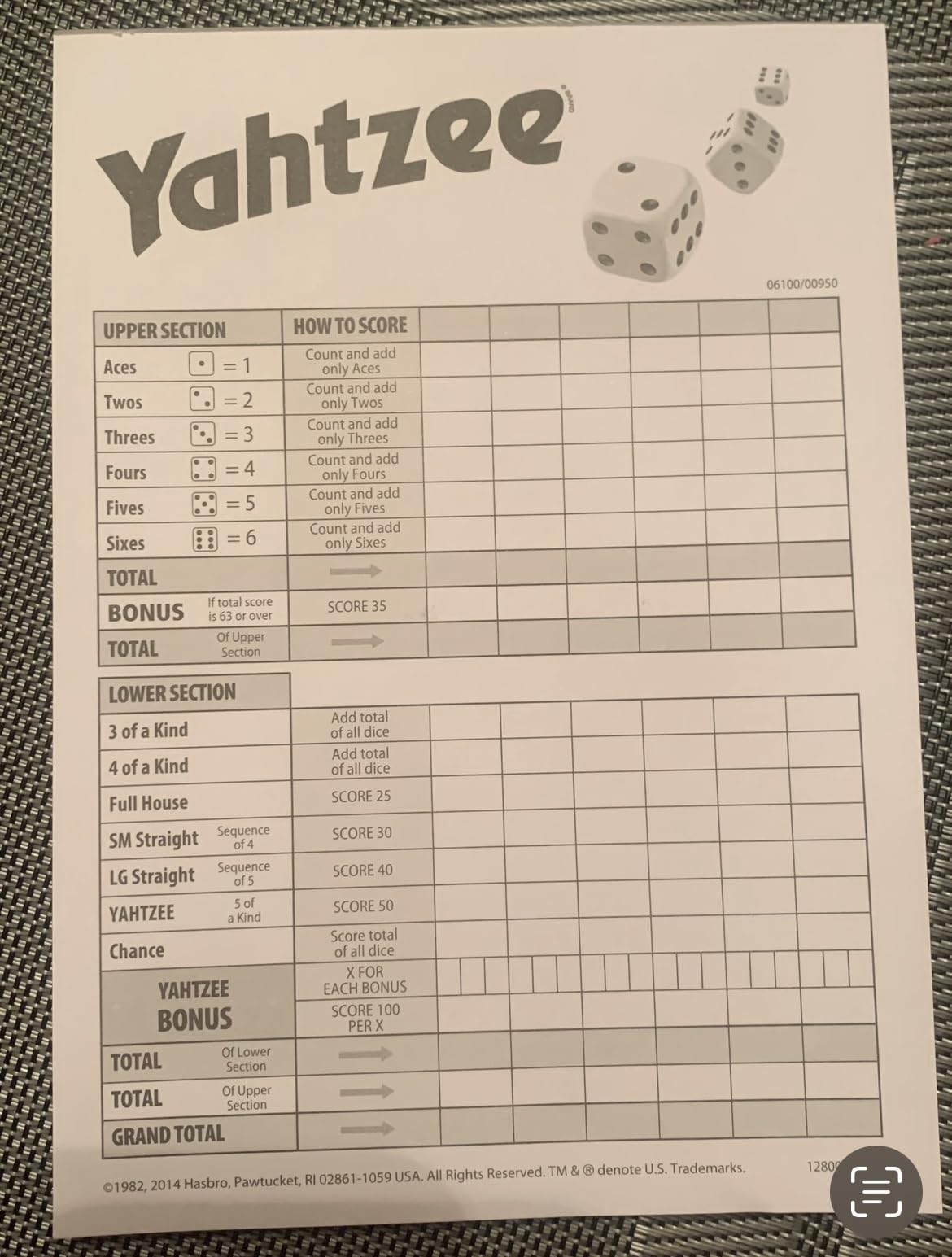 Hasbro Gaming Yahtzee Game, Fast-Playing Dice Games for Kids, Teens, and Adults customer photo 1