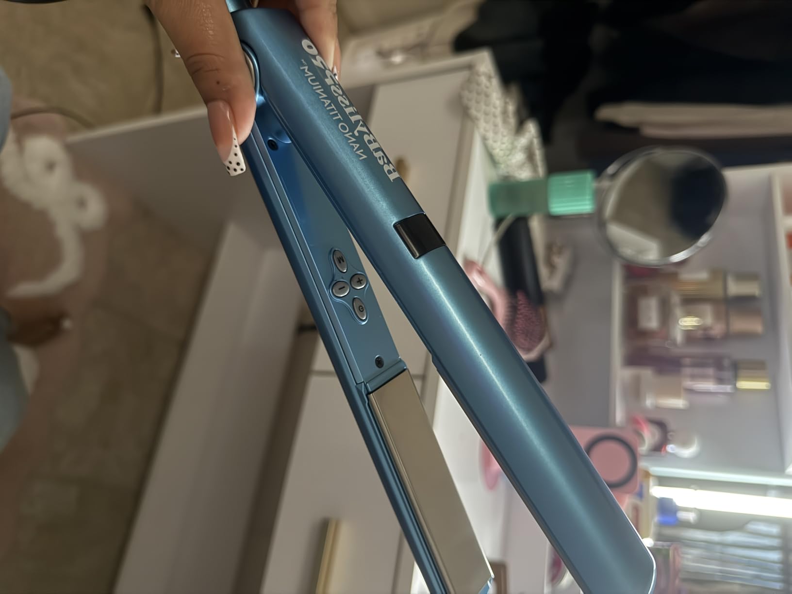 BaBylissPRO Nano Titanium Flat Iron Hair Straightener, Digital Flat Iron for Pro Salon Results, Styling Tool for All Hair Types customer photo 1