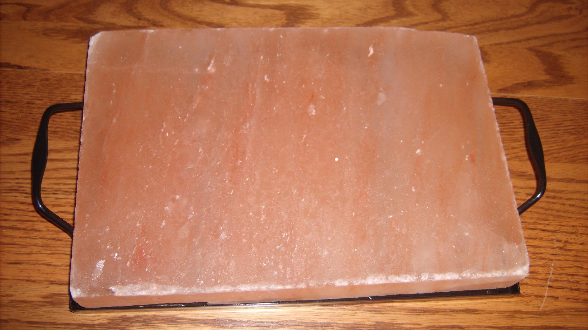 Charcoal Companion CC6064 Himalayan Salt Plate & Holder Set customer photo 1