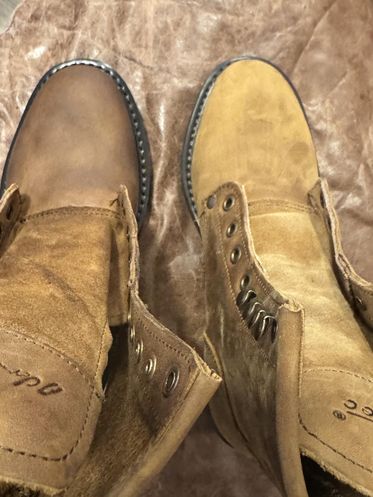 Otter Wax Boot Wax | 2 Oz | All-Natural Leather Waterproofing Wax | Heavy Duty Water Repellent, Conditioner, & Sealant for Work Boots, Hiking Boots & Outdoor Leather | Made in Portland USA customer photo 1