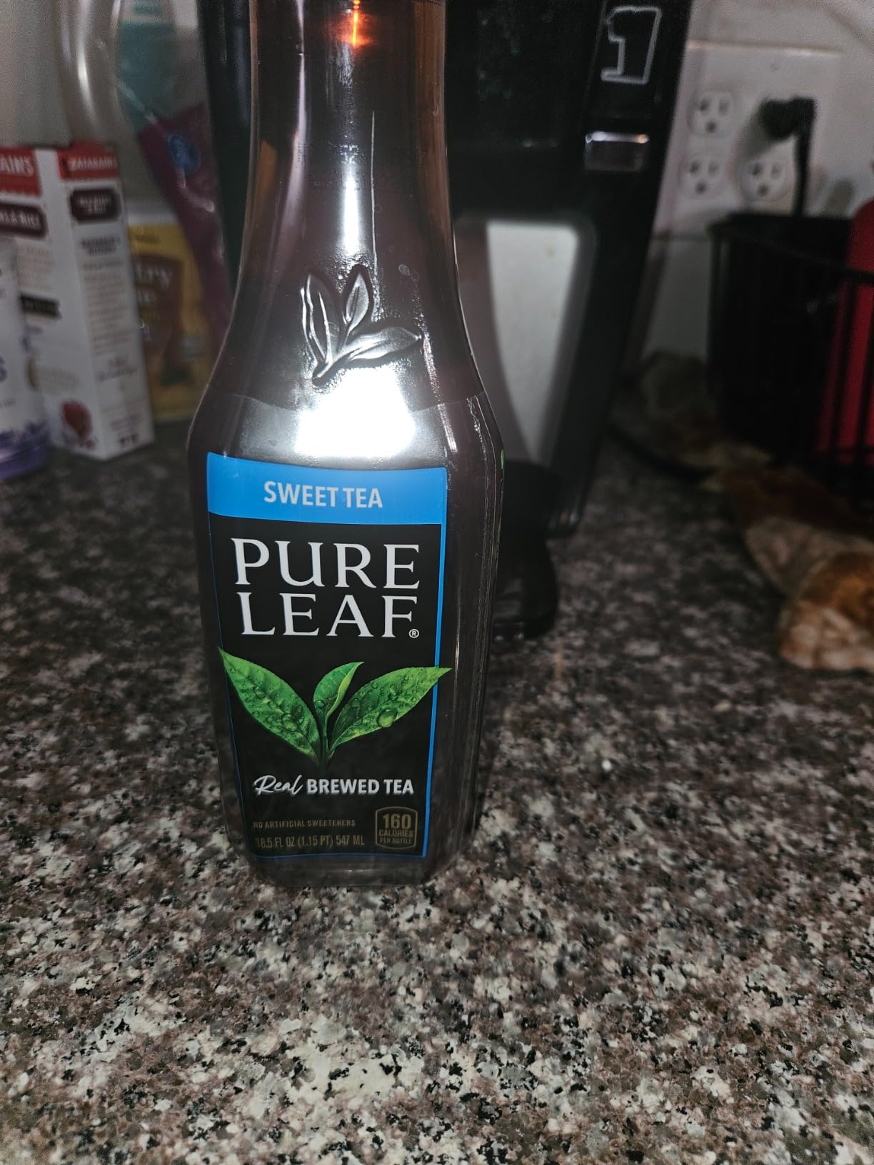 Pure Leaf Iced Tea, Sweet Tea, Real Brewed Tea, 18.5 Fl Oz Bottles (Pack of 12) customer photo 1