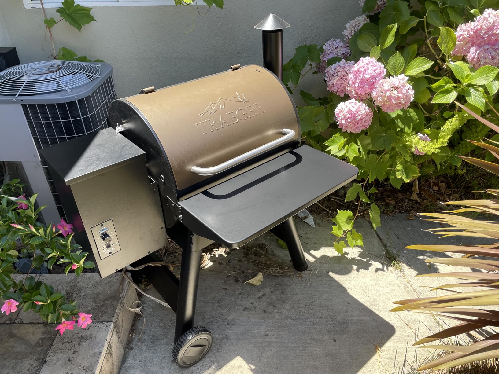 Traeger Grills BAC362 Folding Front Shelf - Steel Grill Accessory for Pro 22, Pro 575, and Ironwood 650, Ideal for Food Prep and Storage customer photo 2
