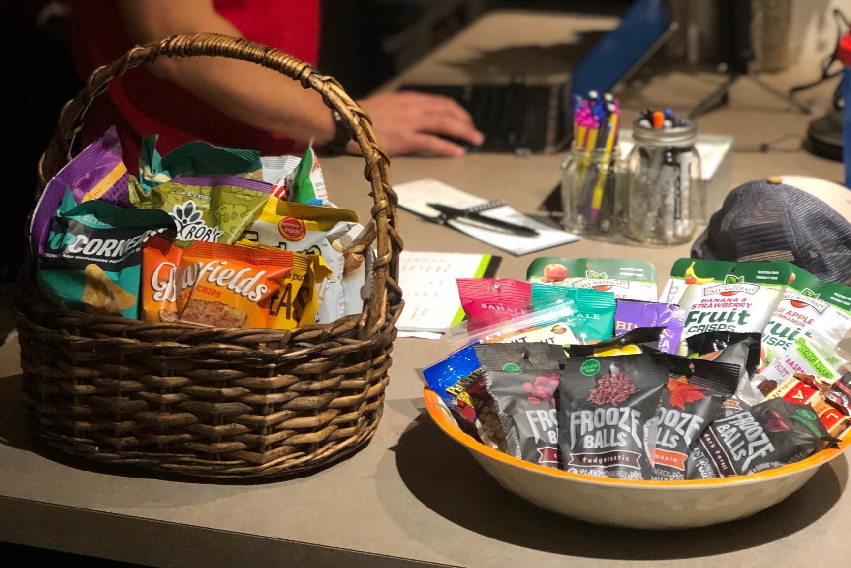 GLUTEN FREE and VEGAN (DAIRY and FIG FREE) Healthy Snacks Care Package (25 Ct): Cookies, Bars, Chips, Fruit, Nuts, Trail Mix, Gift Box Sampler, Office Variety, College Student Care Package, Gift Basket Alternative customer photo 2