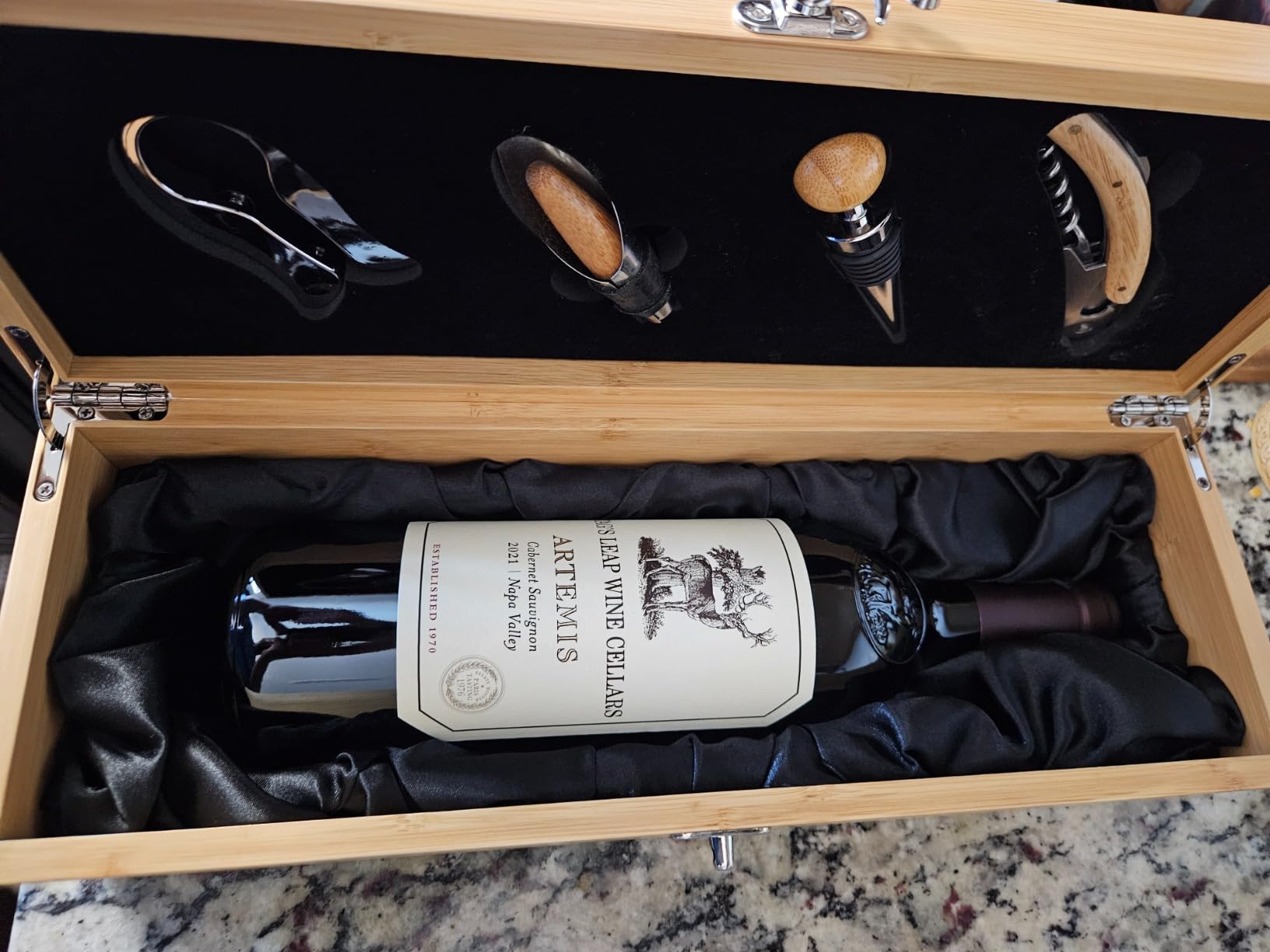 Wine Gift Box Set by Case Elegance customer photo 2