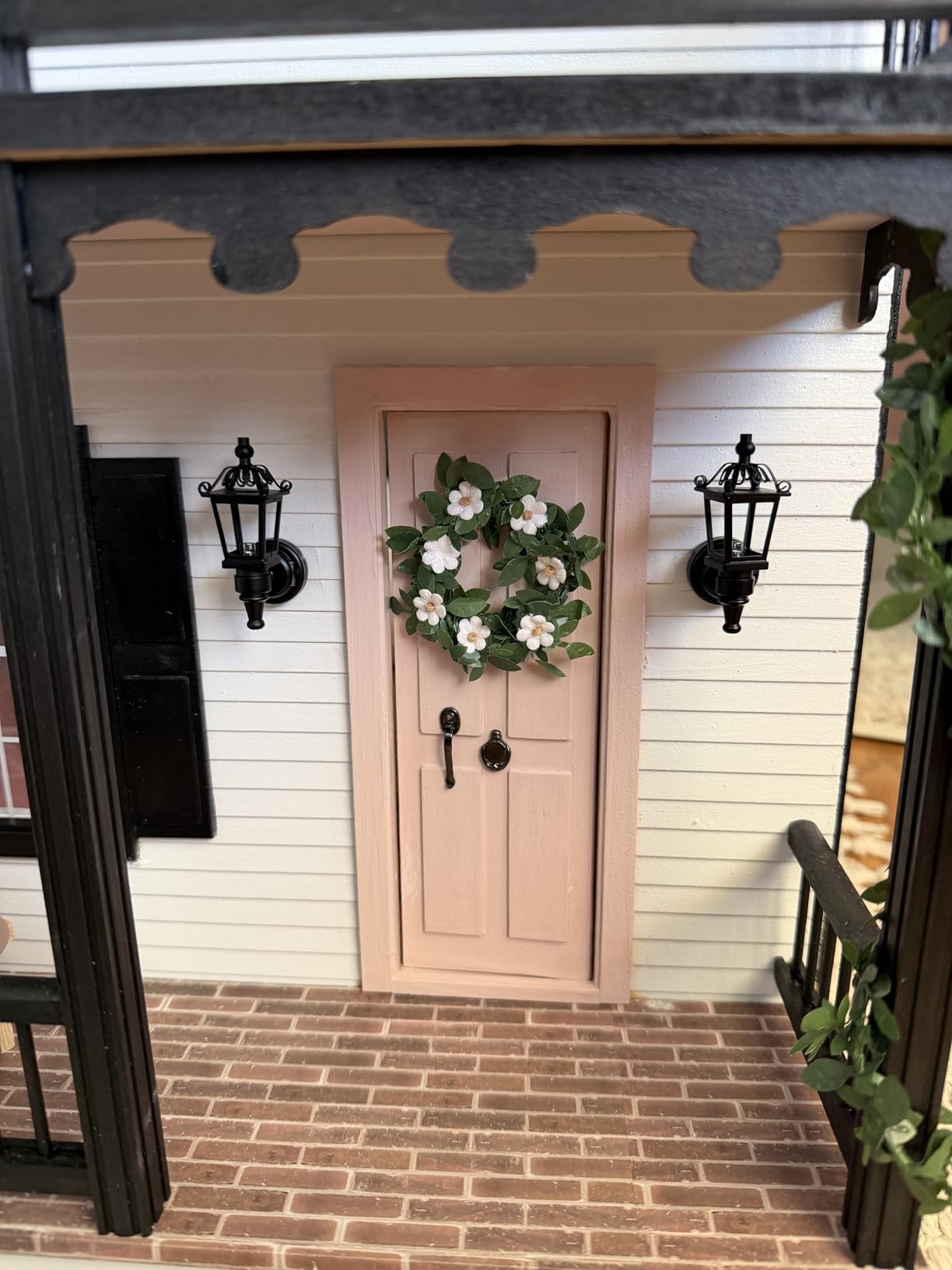 Rust-Oleum Linen White Chalked All-in-One Ultra Matte Spray Paint | One Coat Coverage | No Primer, Sanding, Or Topcoat Needed | Easy Spray Application | Made in USA | 12 OZ customer photo 2