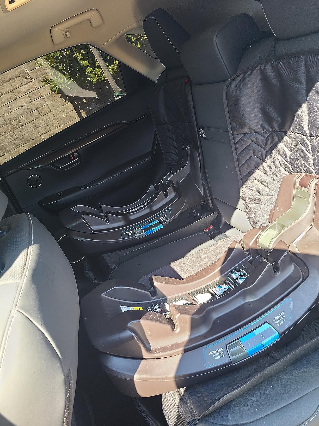 Skip Hop Back Seat Car Organizer, Style Driven, Black, 0.6 lb customer photo 1