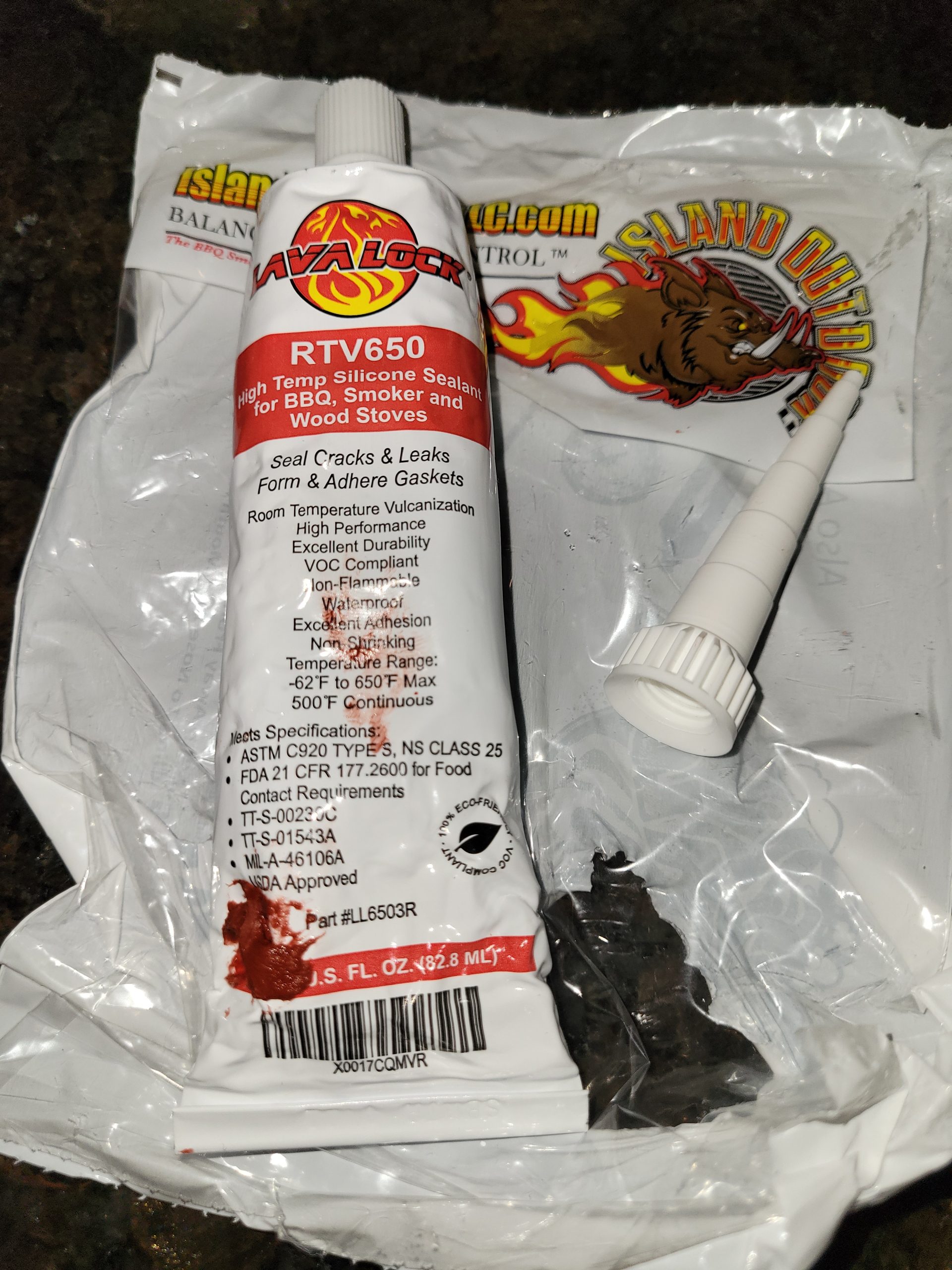 LavaLock RTV 650 F BBQ Grill Smoker Sealer Hi Temp Silicon Adhesive 3 oz. (2.8 Fluid Ounce) customer photo 1