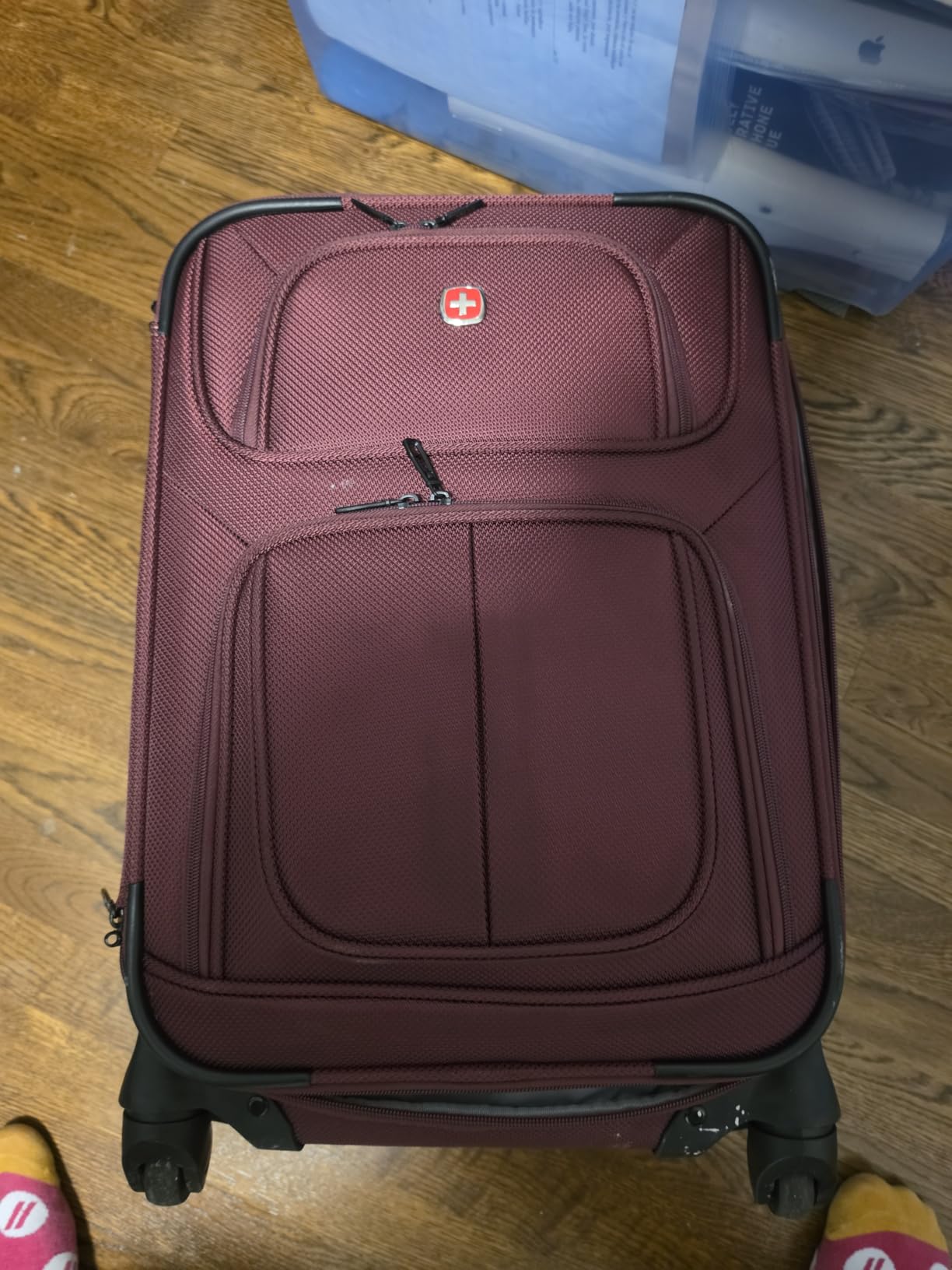 Sion Softside Expandable Spinner Luggage Durable Lightweight Travel Suitcase, Teal, Checked-Medium 25-Inch customer photo 1