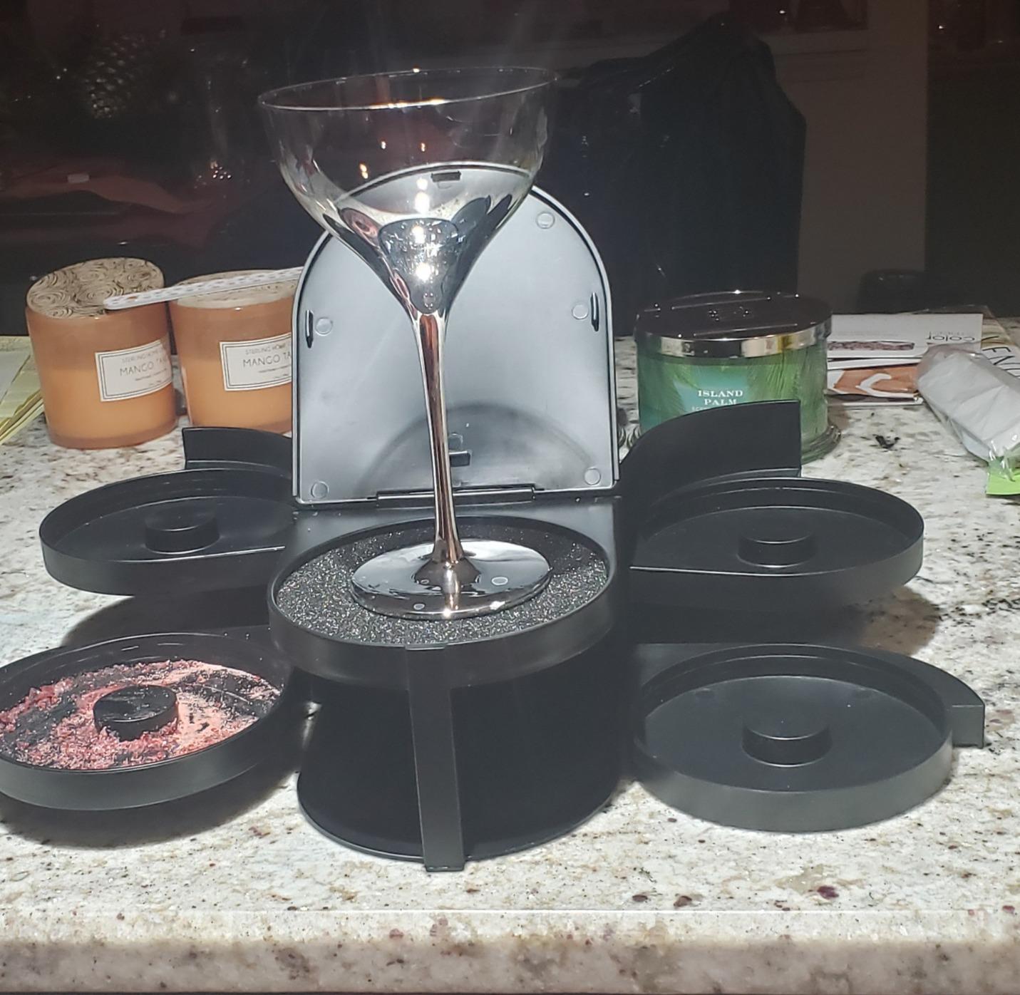 Tablecraft Glass Rimming Station with 5-Swing Out Trays (H5633), 2.3, Black customer photo 1