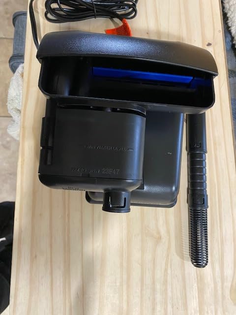 Tetra Whisper IQ Power Filter 20 Gallons, 130 GPH, with Stay Clean Technology customer photo 1