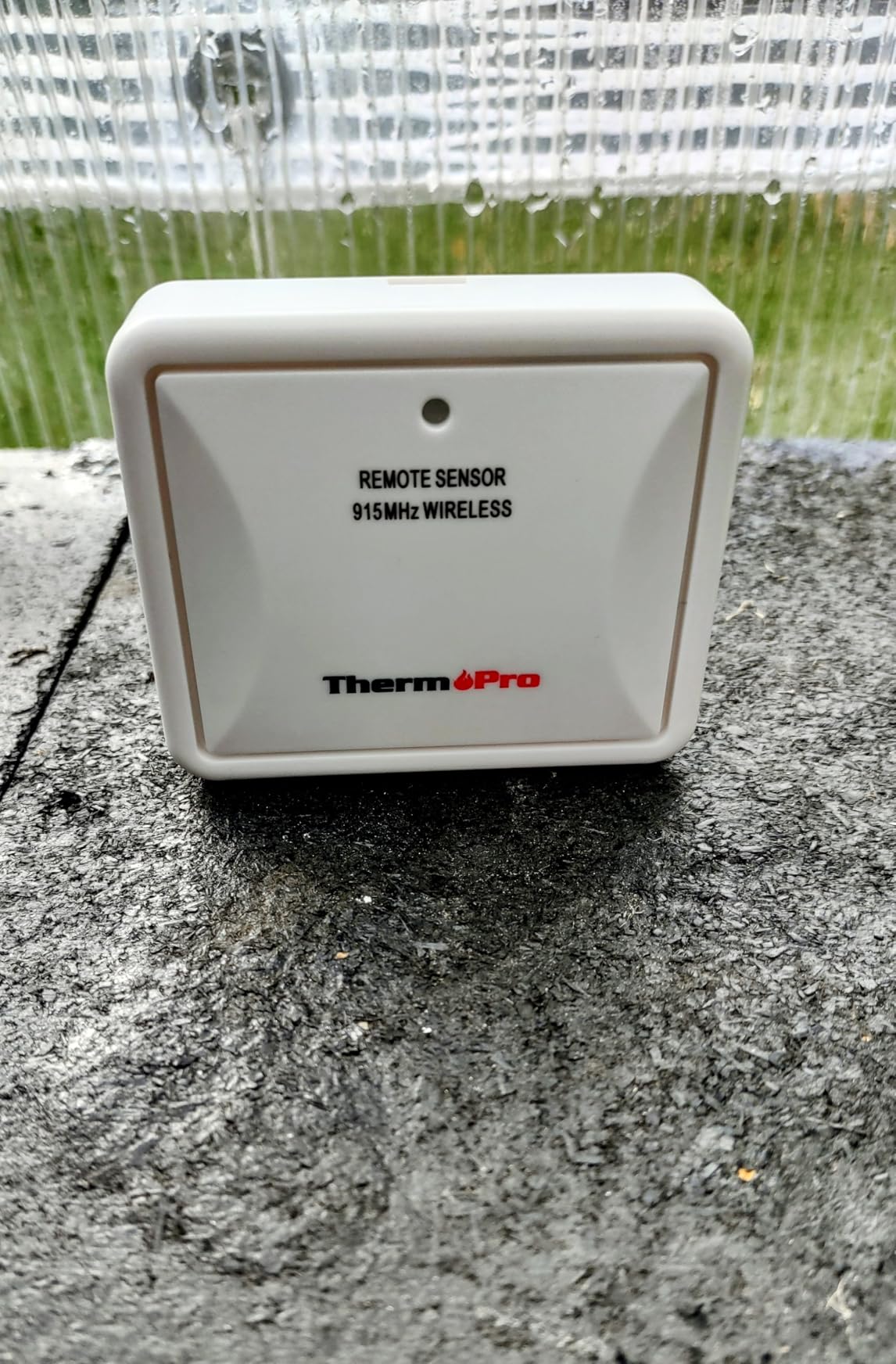 TempPro TP60 Digital Hygrometer Outdoor Thermometer Wireless Temperature and Humidity Gauge Monitor with 500ft Range customer photo 1