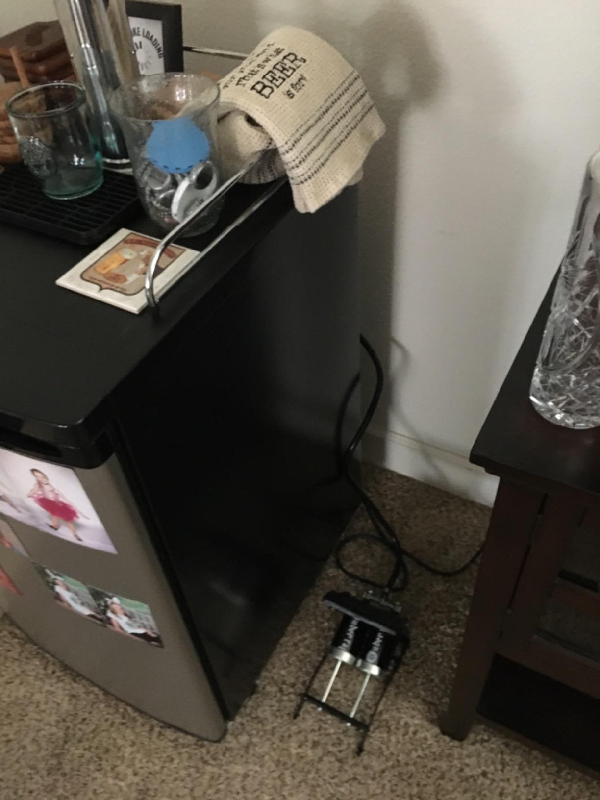 Ubertap Draft Beer Keg Tap Picnic Party Pump, Single Faucet with Foot Pump, US Sankey D coupler, Black customer photo 1