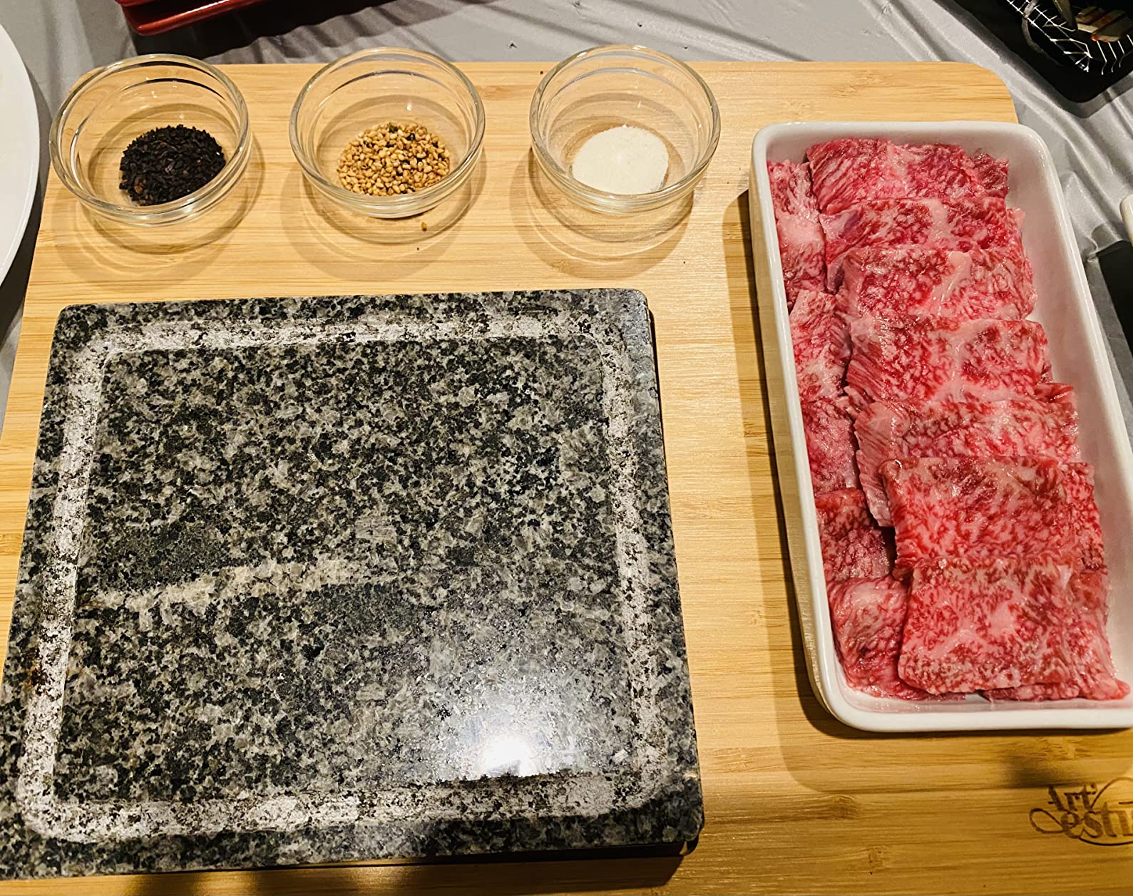 Artestia Hot Stone Steak Cooking Set - 2 Natural Granite Grill Stones + 1 Bamboo Tray +1 Salad Plate & 3 Sauce Bowls - Indoor/Outdoor BBQ Sizzling Steak & Seafood Grilling Gift customer photo 2