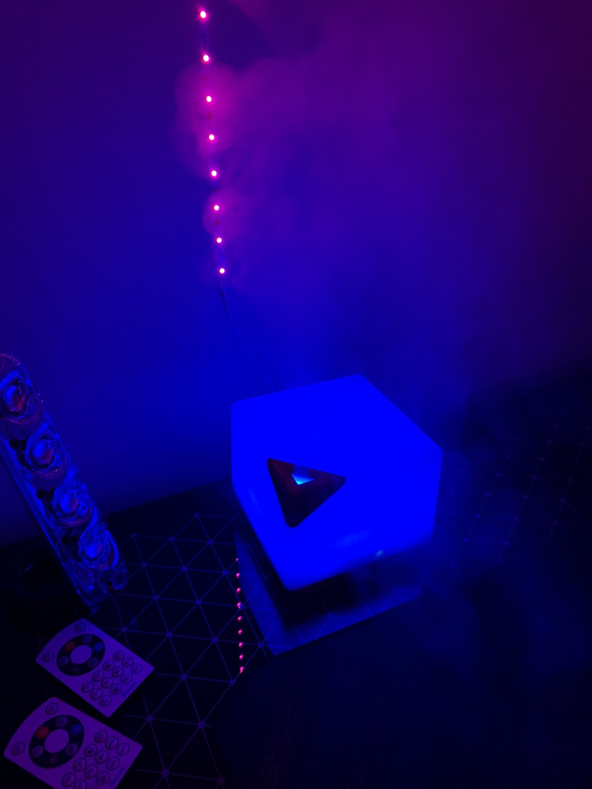 ASAKUKI Essential Oil Diffuser for Home, Large 700 ml Humidifier with Automatic Shut-Off, Scent Aromatherapy Diffuser with 7 LED Lights for Living Room, Kitchen, Bedroom, Hotel, Gift for Mom - Yellow customer photo 2