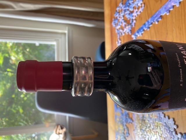 Stainless Steel Wine Bottle Collars, Classy Wine Collar Drip Rings, 4 Pack Simple and Durable Wine Drop Stoppers with Velvet Felts customer photo 2