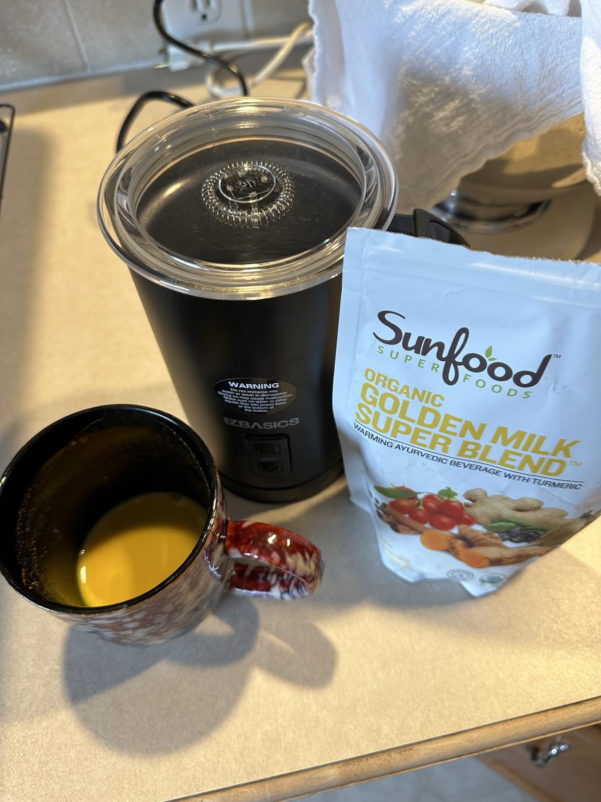 Sunfoods Golden Milk Super Blend - Superfood Golden Milk, Turmeric Powder, Superfood with Turmeric and Ginger, Black Pepper, Cinnamon & Cardamom, Turmeric Latte Powder, Vegan, USDA Organic - 6 oz customer photo 2