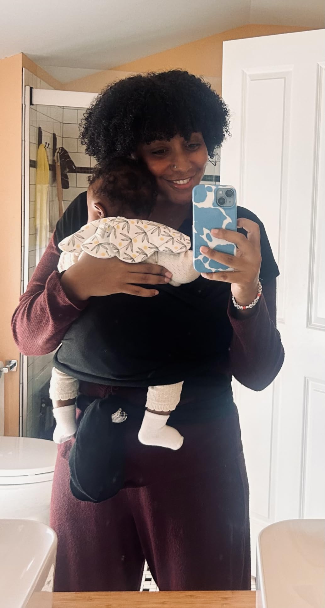 KeaBabies Baby Wrap Carrier - All in 1 Original Baby Carrier Newborn to Toddler Sling, Easy to Wear, Hands Free Bonding, Lightweight, Breathable Infant Wraps (Trendy Black) customer photo 2